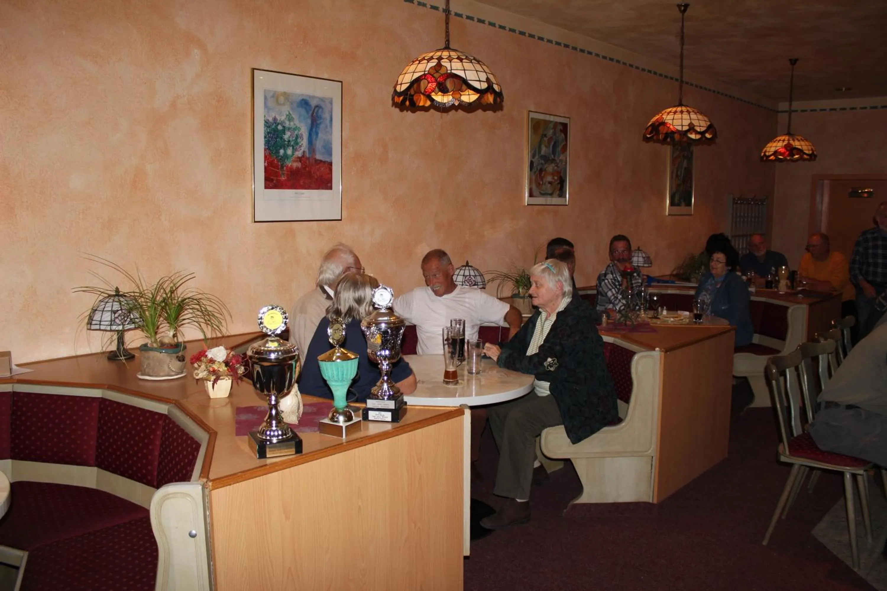 Restaurant/places to eat in Hotel Riedel