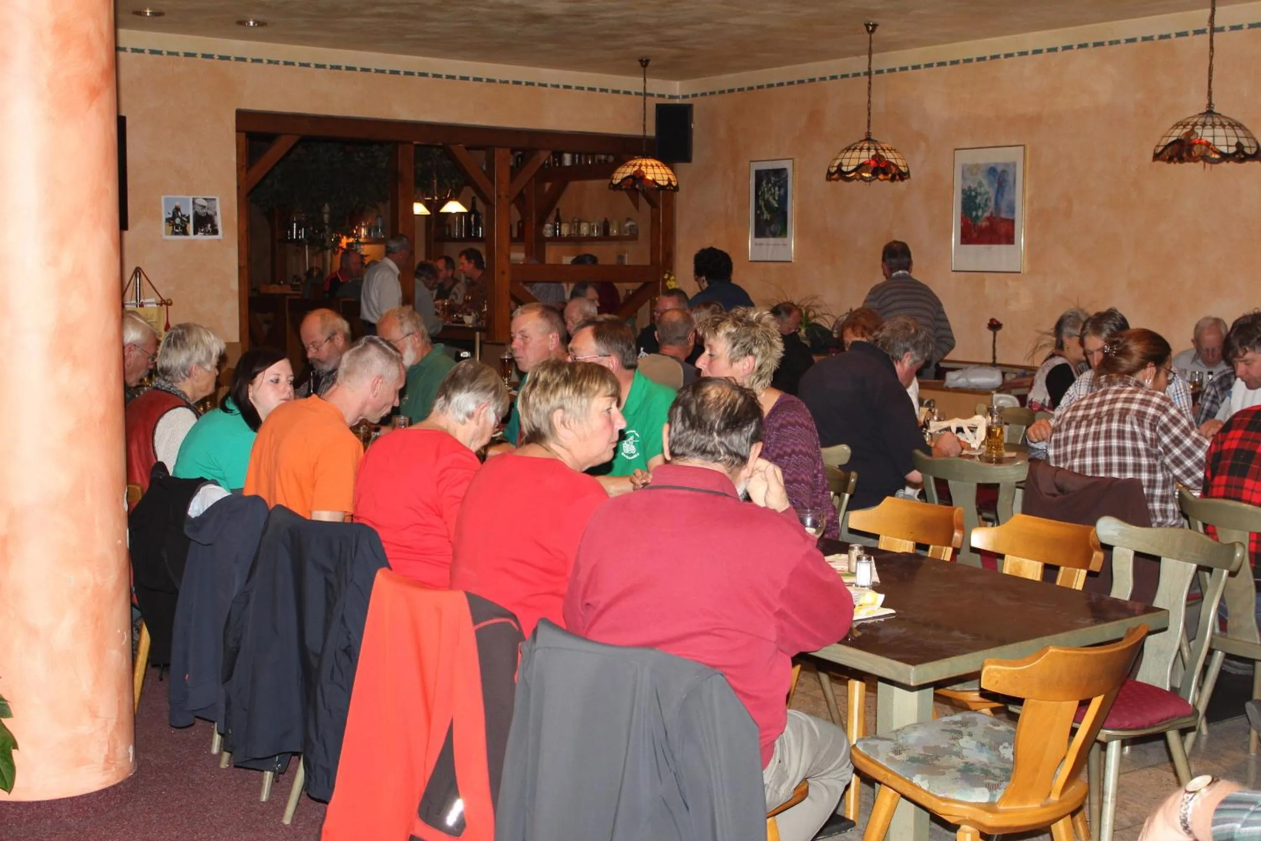 Restaurant/places to eat in Hotel Riedel