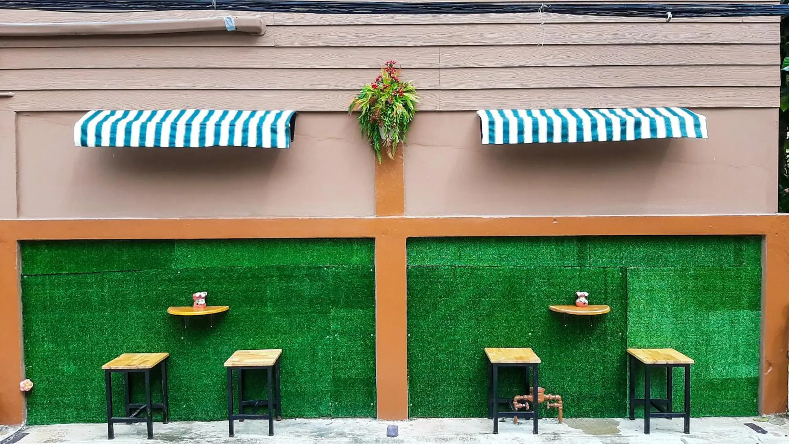 Property building in Pranot Apartment & Spa Property building in Pranot Apartment & Spa