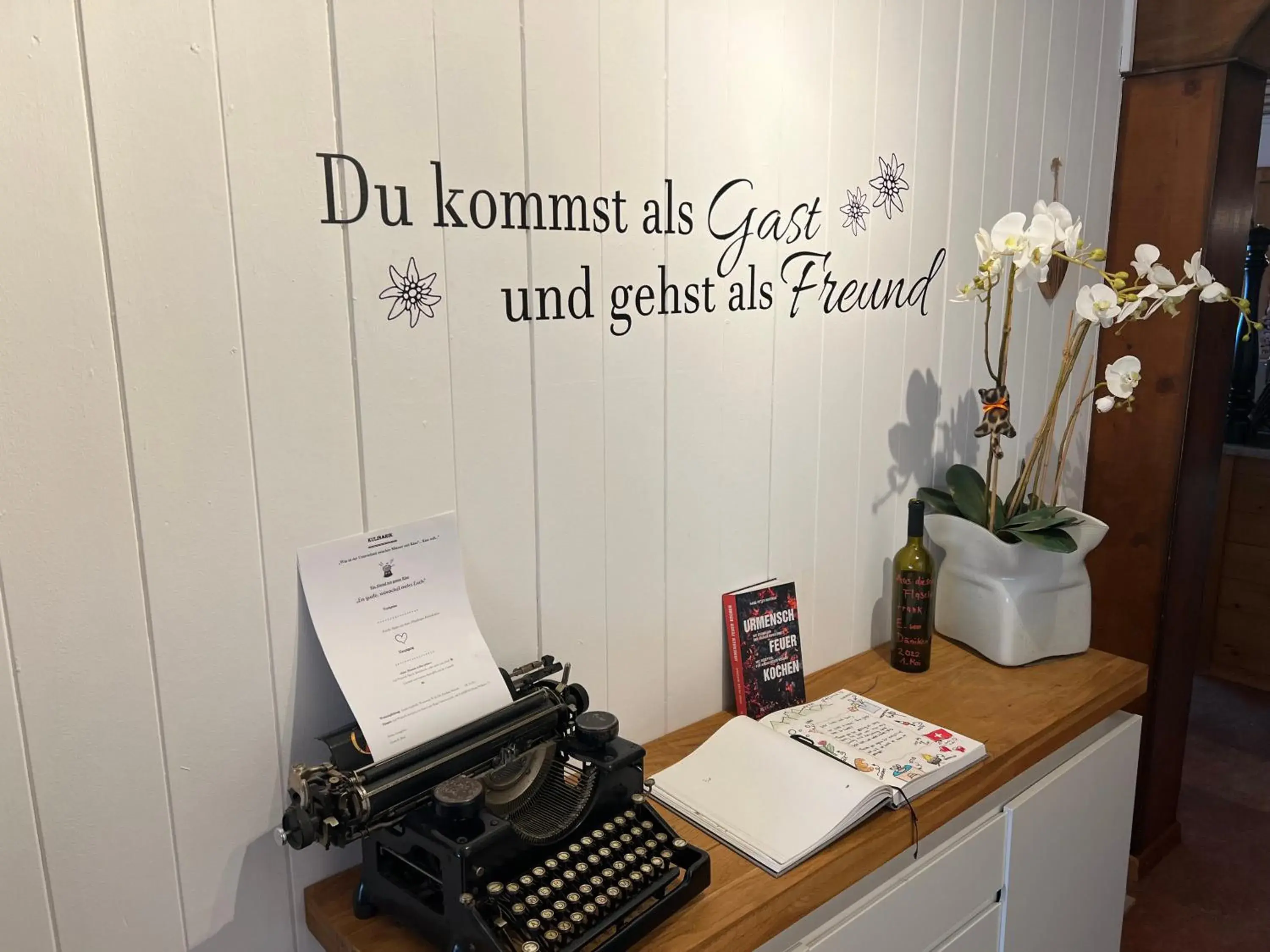 Facade/entrance in Hotel Fassbind Beausite Facade/entrance in Hotel Fassbind Beausite