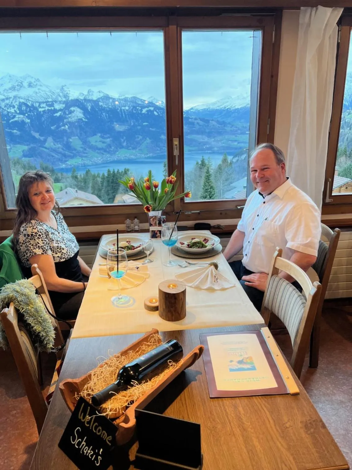 Restaurant/places to eat in Hotel Fassbind Beausite