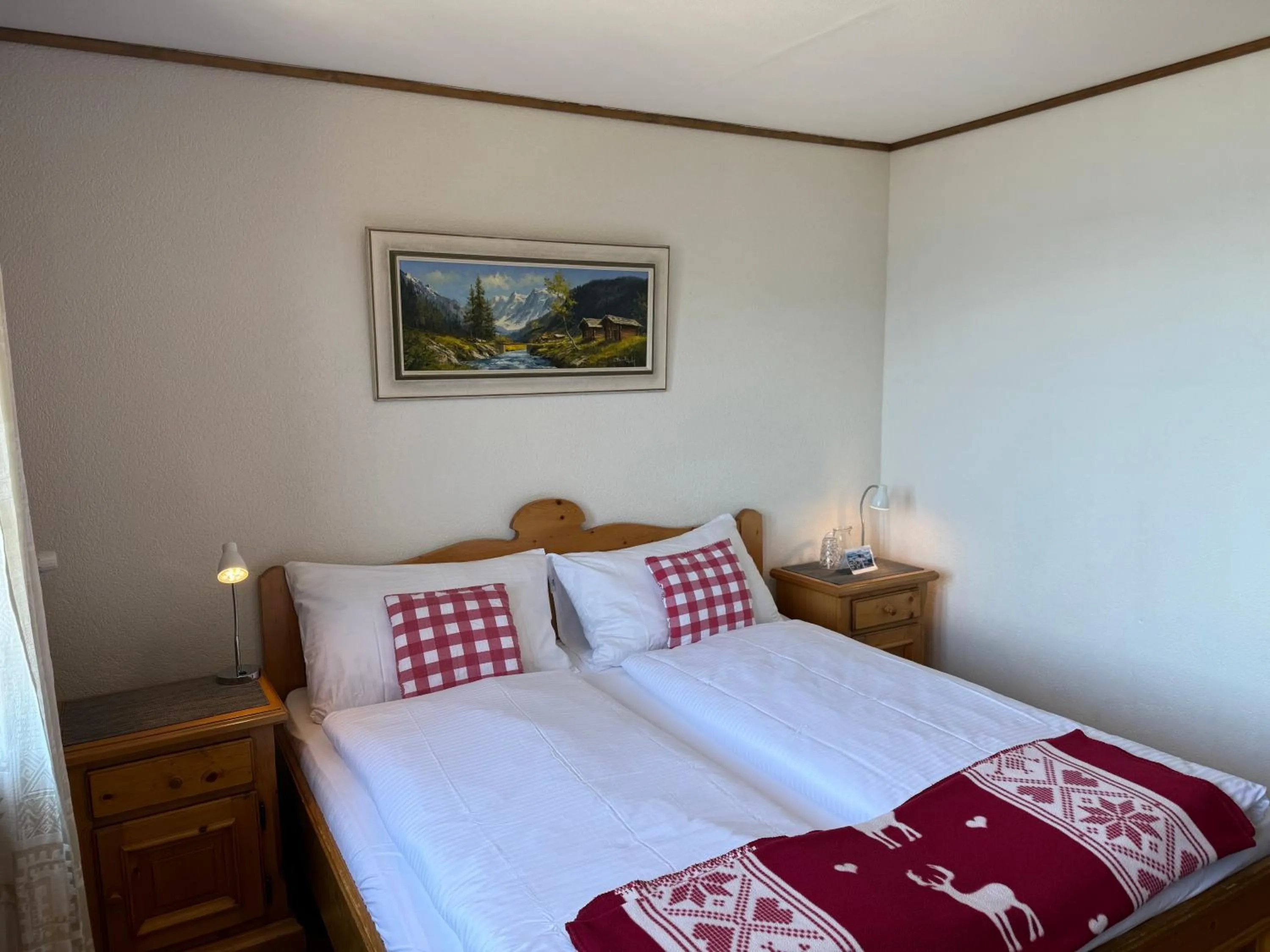 Bed in Hotel Fassbind Beausite