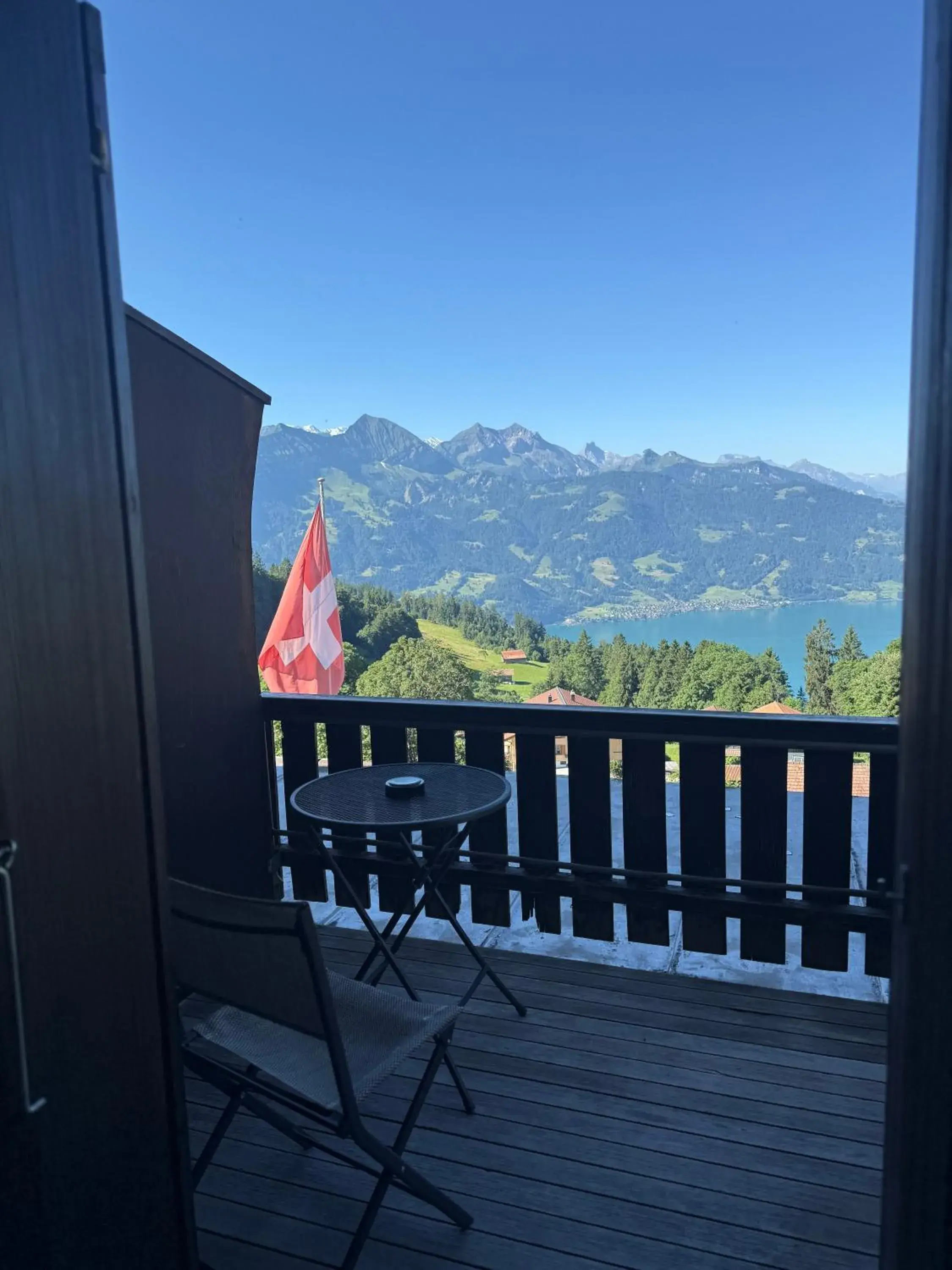 Single Room with Private Bathroom - single occupancy in Hotel Fassbind Beausite Single Room with Private Bathroom - single occupancy in Hotel Fassbind Beausite