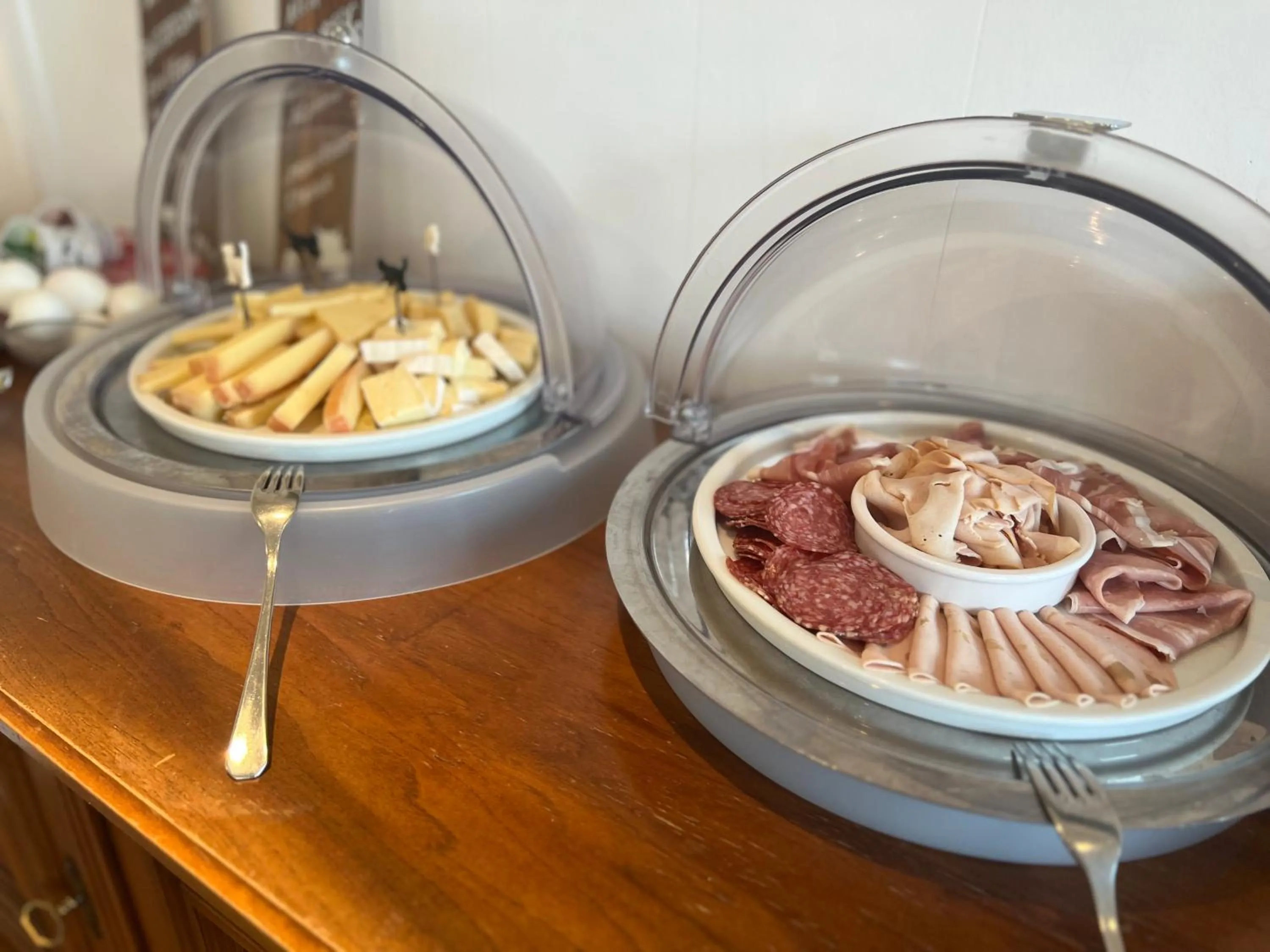 Breakfast in Hotel Fassbind Beausite