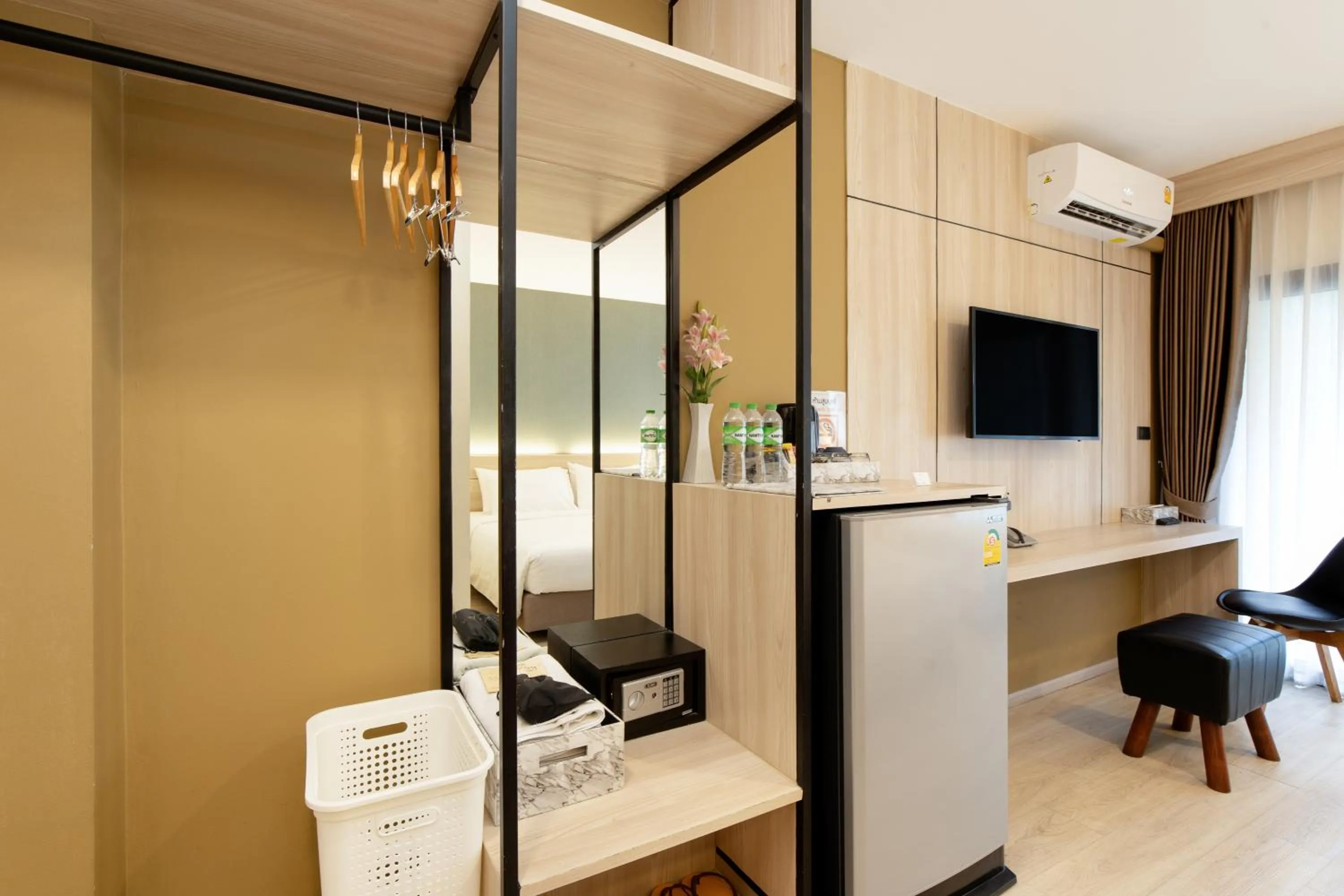 Seating area in Amanah Bangkok Hotel