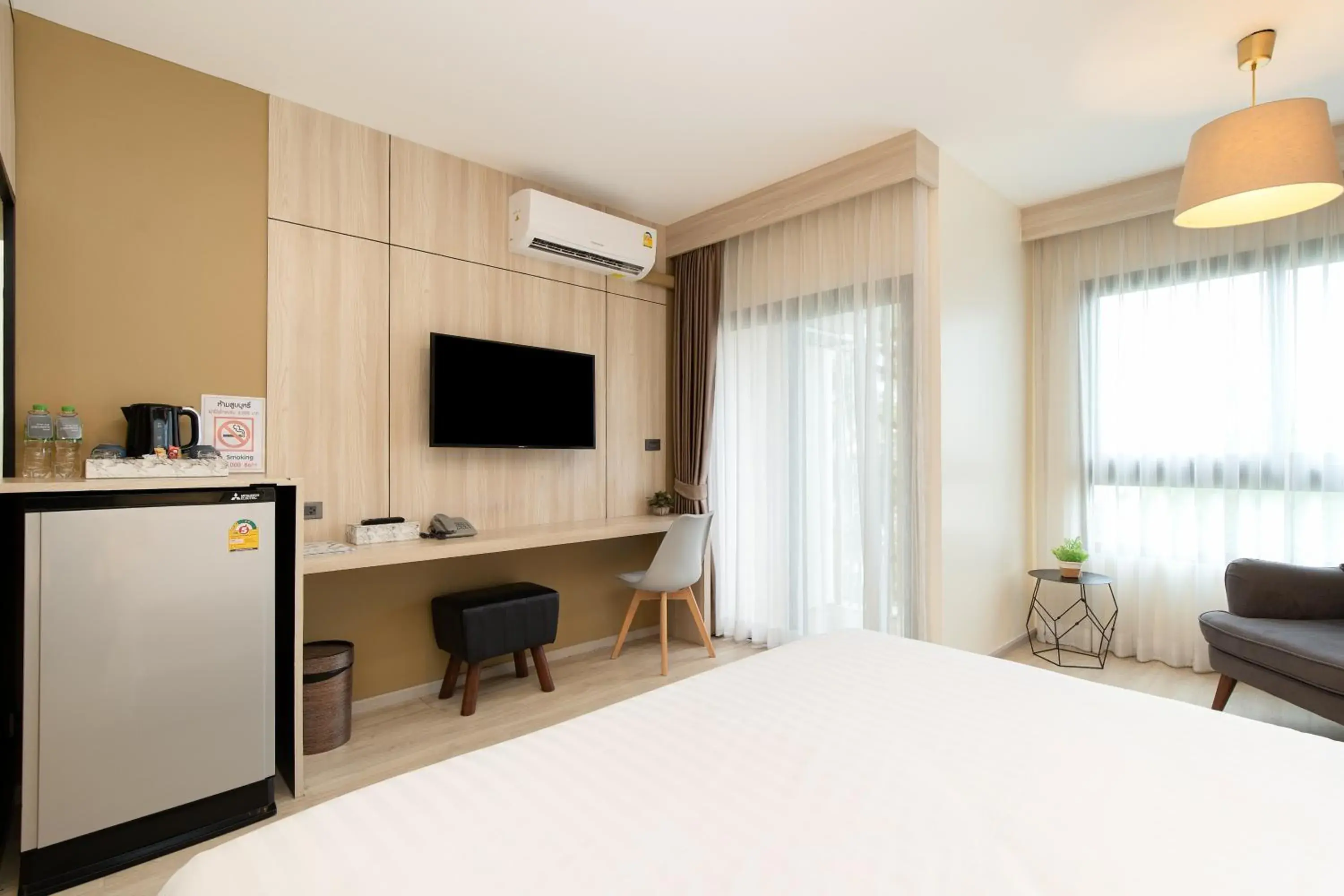 Seating area, Bed in Amanah Bangkok Hotel Seating area, Bed in Amanah Bangkok Hotel