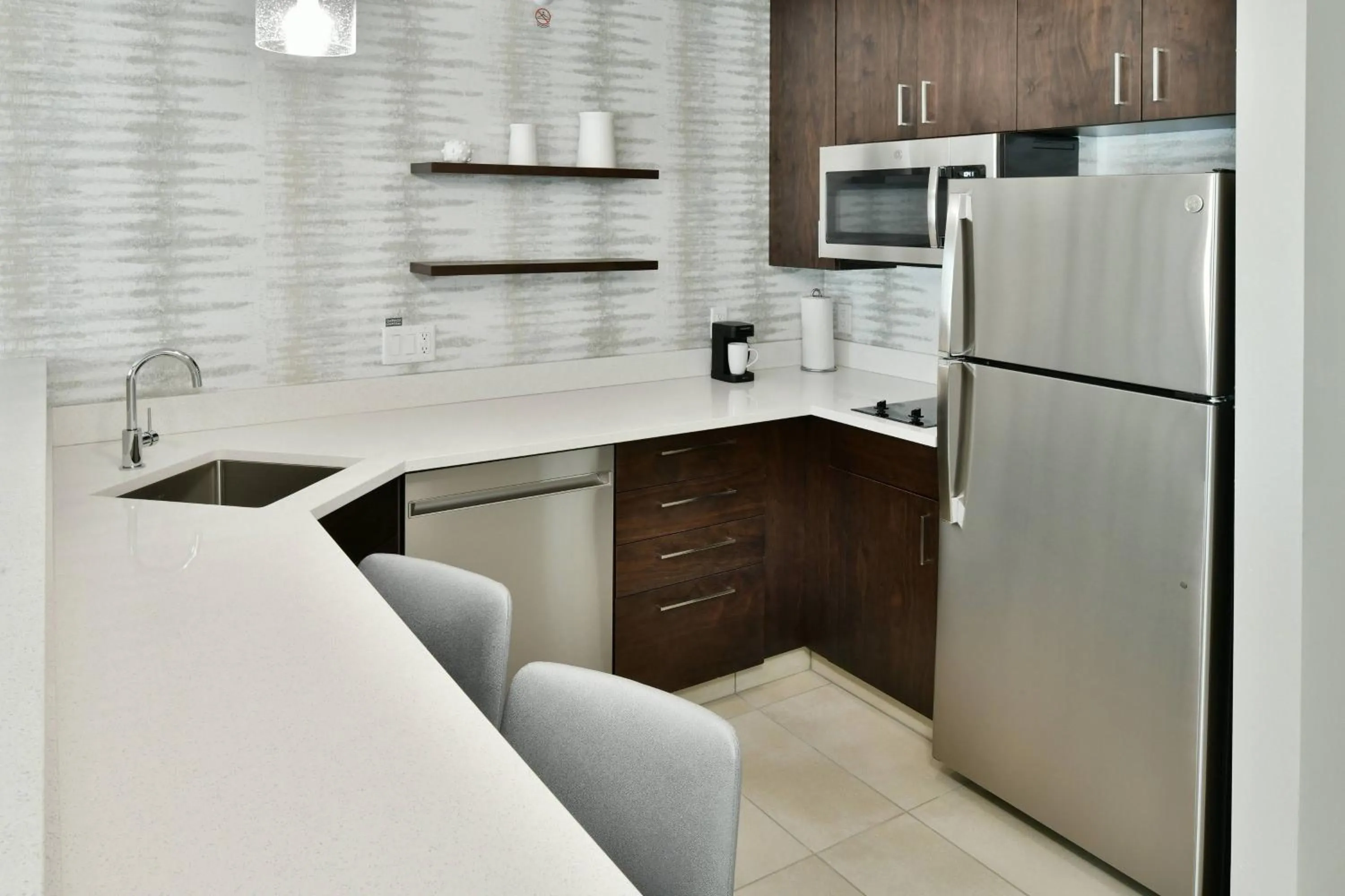 Kitchen or kitchenette in Residence Inn by Marriott Eau Claire