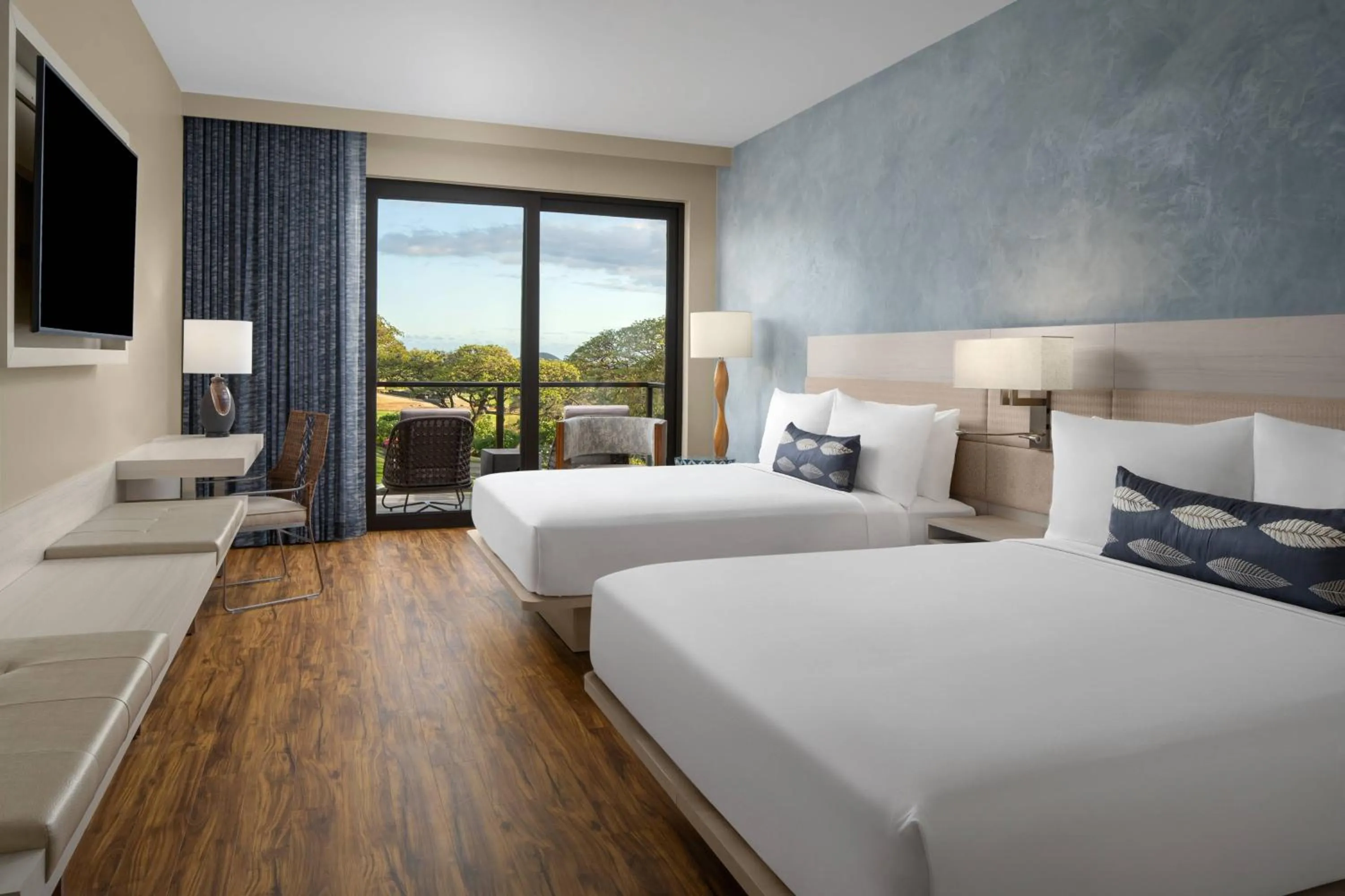 Photo of the whole room, Bed in AC Hotel by Marriott Maui Wailea