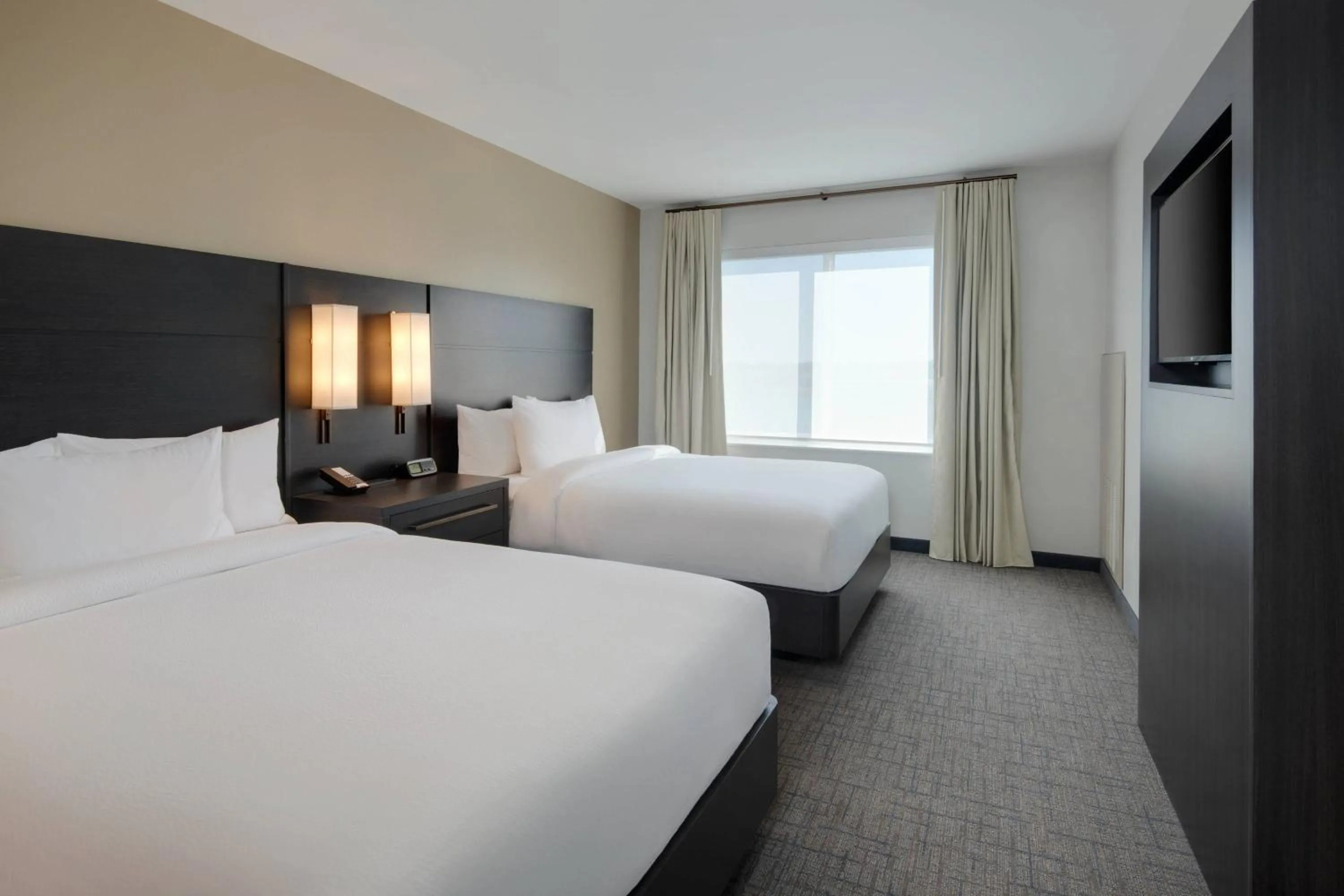 Bedroom, Bed in Residence Inn by Marriott Indianapolis Keystone