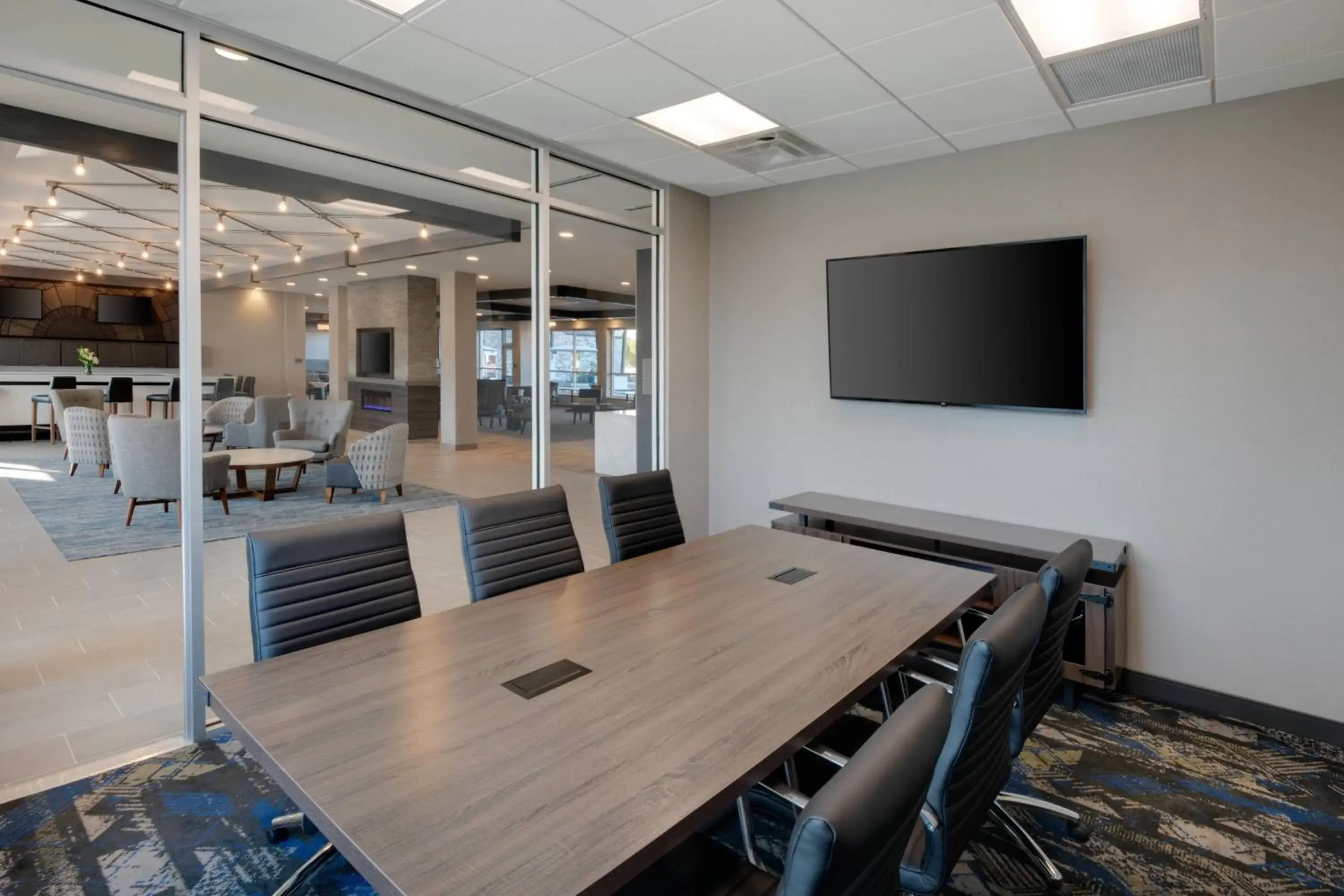 Meeting/conference room in SpringHill Suites by Marriott Indianapolis Keystone