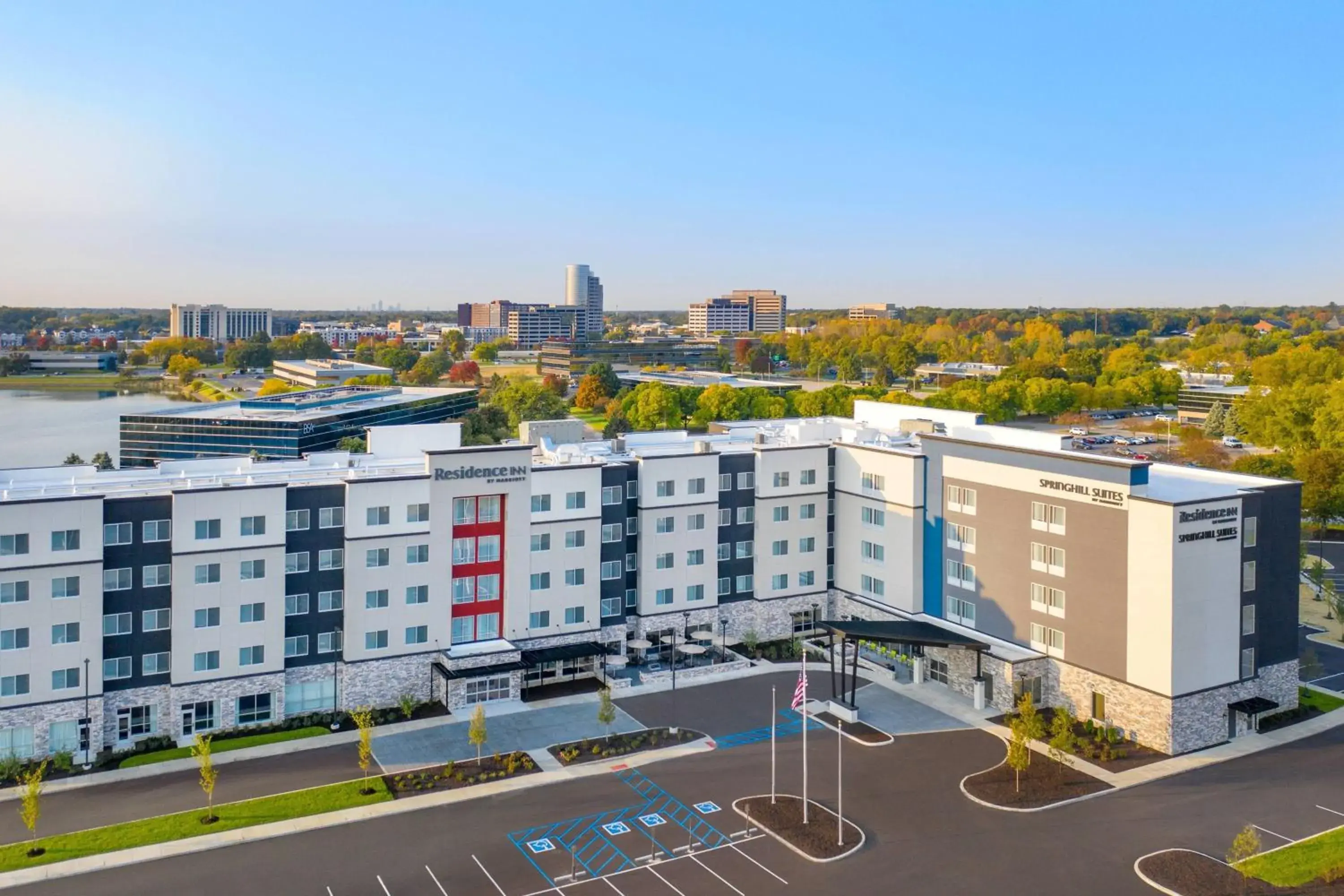 Property building in SpringHill Suites by Marriott Indianapolis Keystone