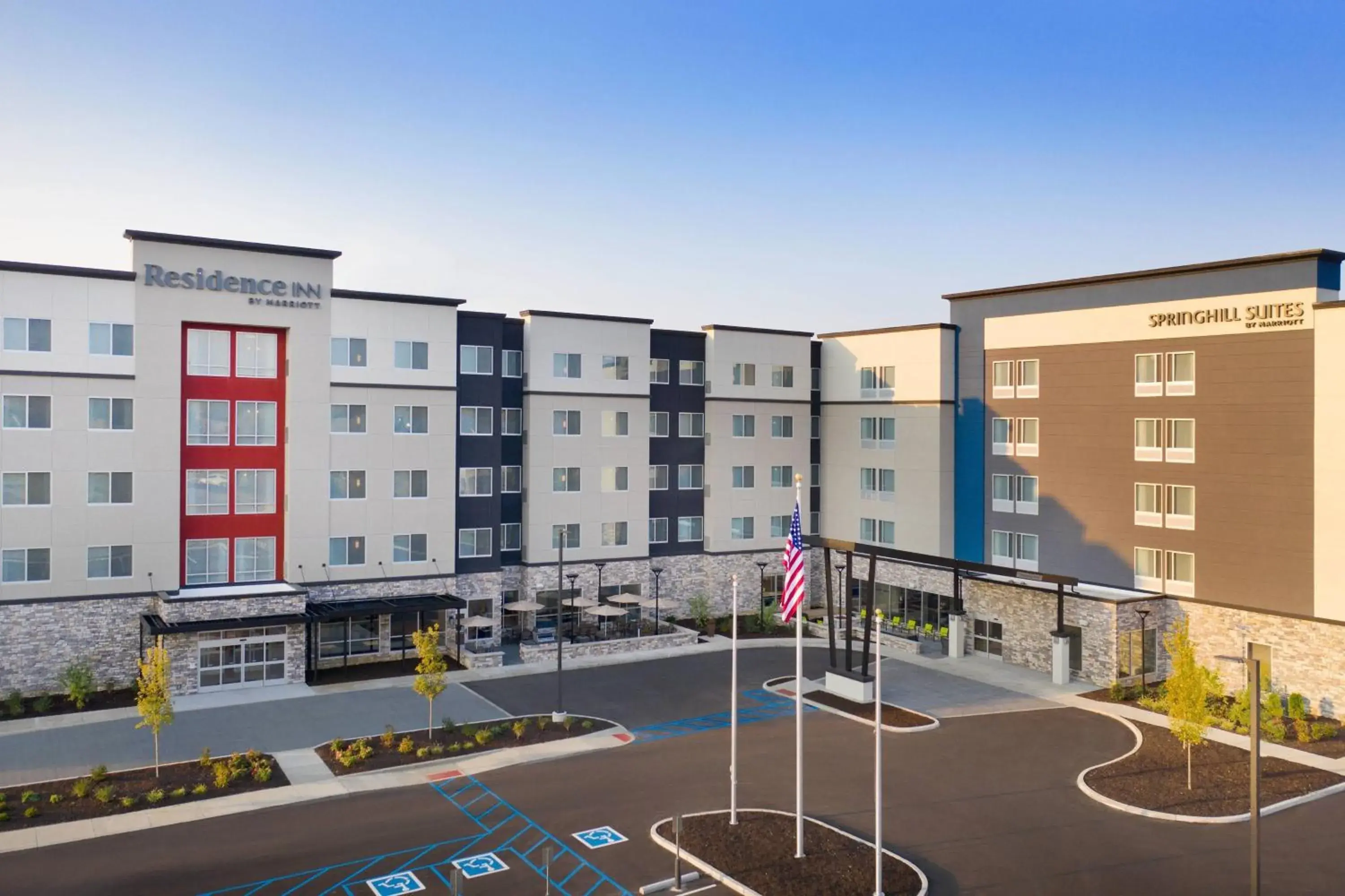 Property building in SpringHill Suites by Marriott Indianapolis Keystone