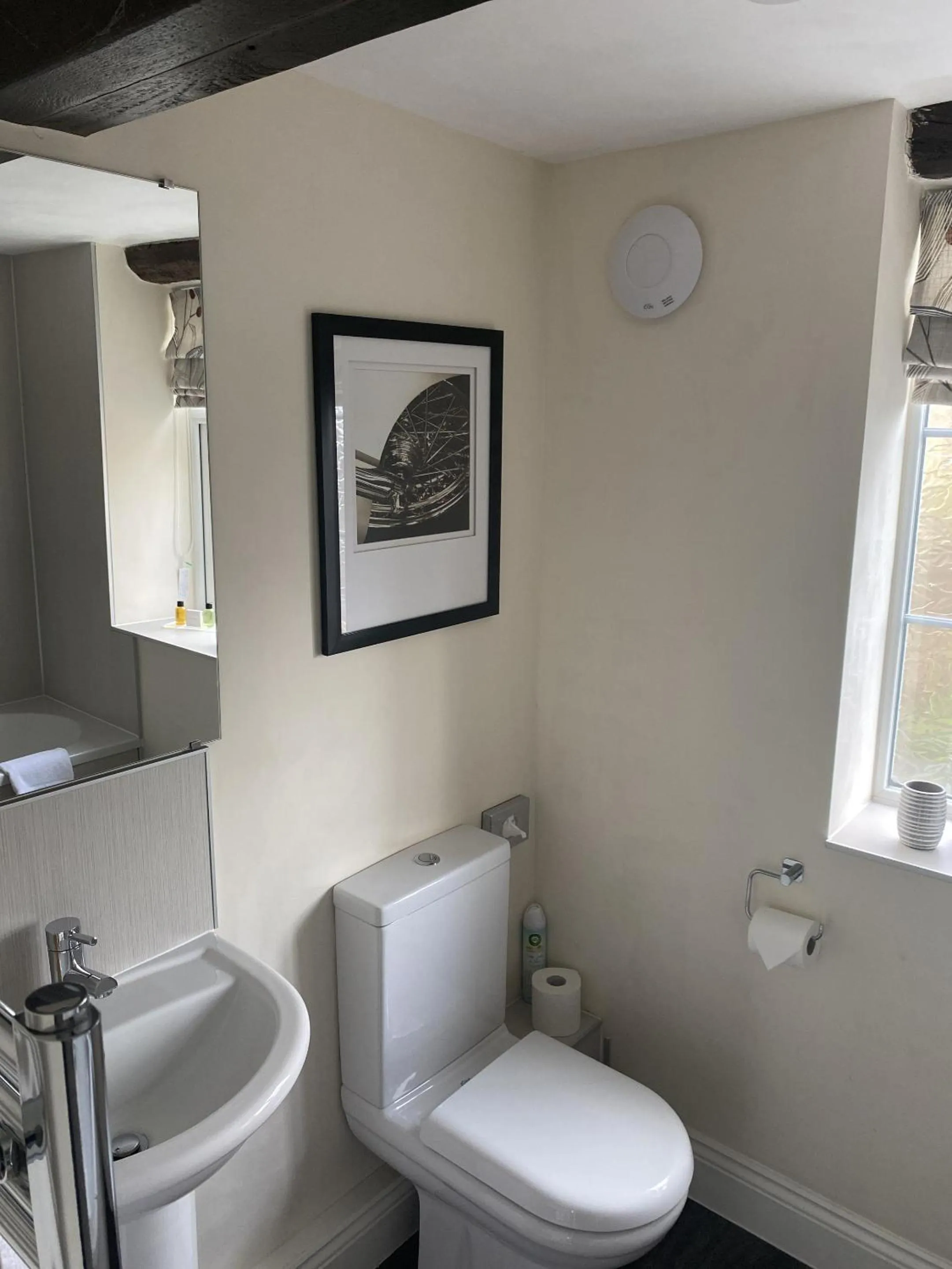 Bathroom in The Cosy Nook Cottage Company - Cosy Cottage