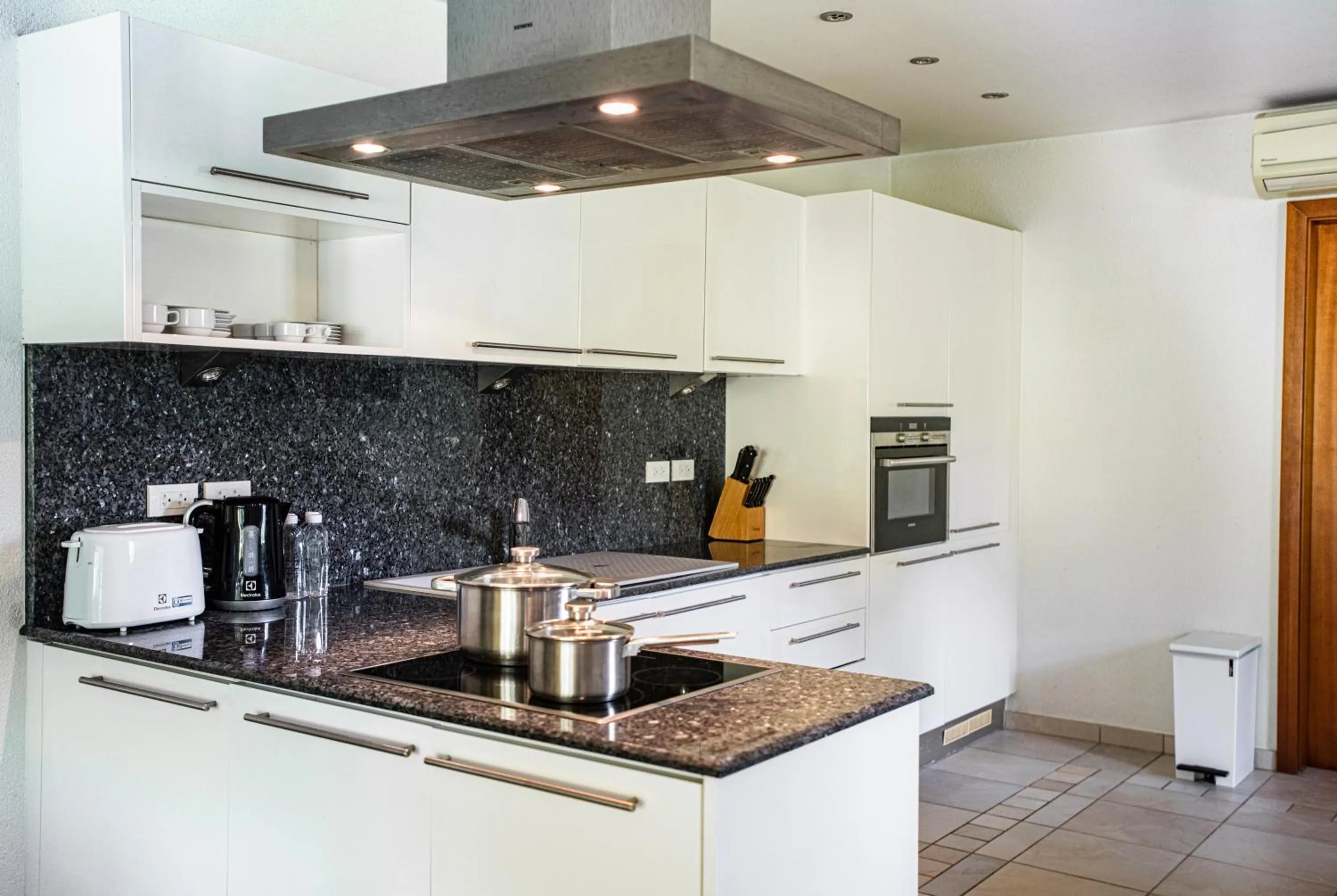 Kitchen or kitchenette in Utalay Koh Chang Villas