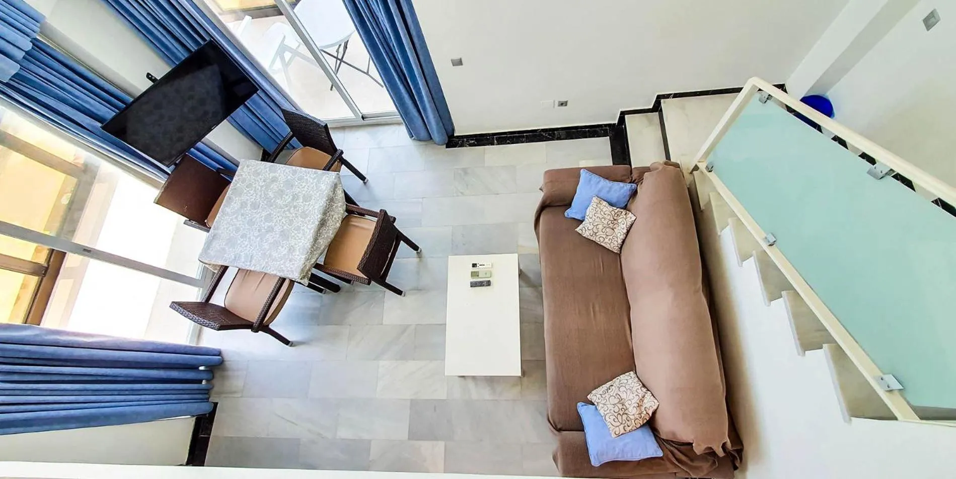Skol 715. Spectacular Corner Duplex Apartment in Marbella