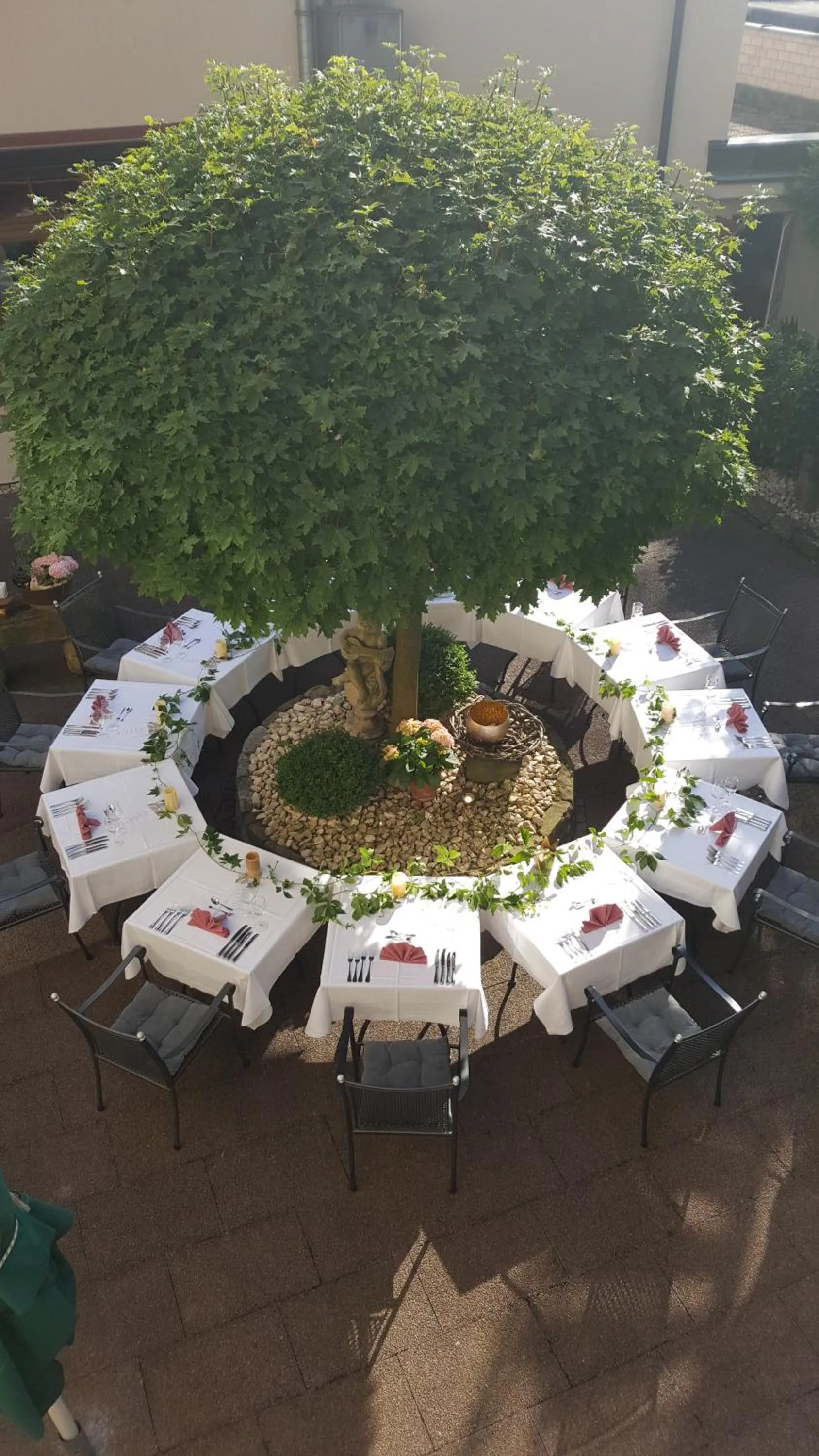 Restaurant/places to eat in Weinstadt Hotel - das Original