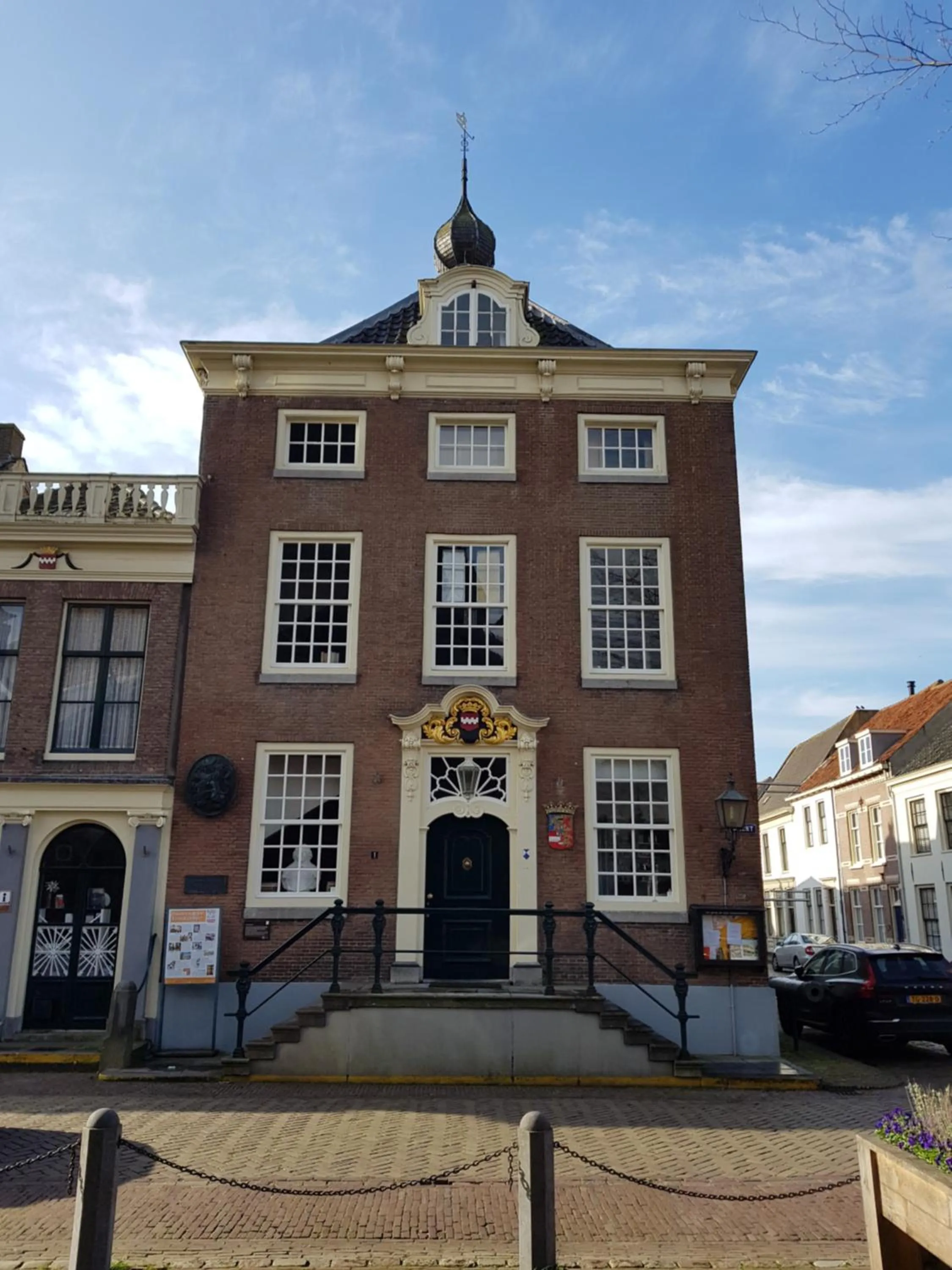 Nearby landmark in Hotel Buren