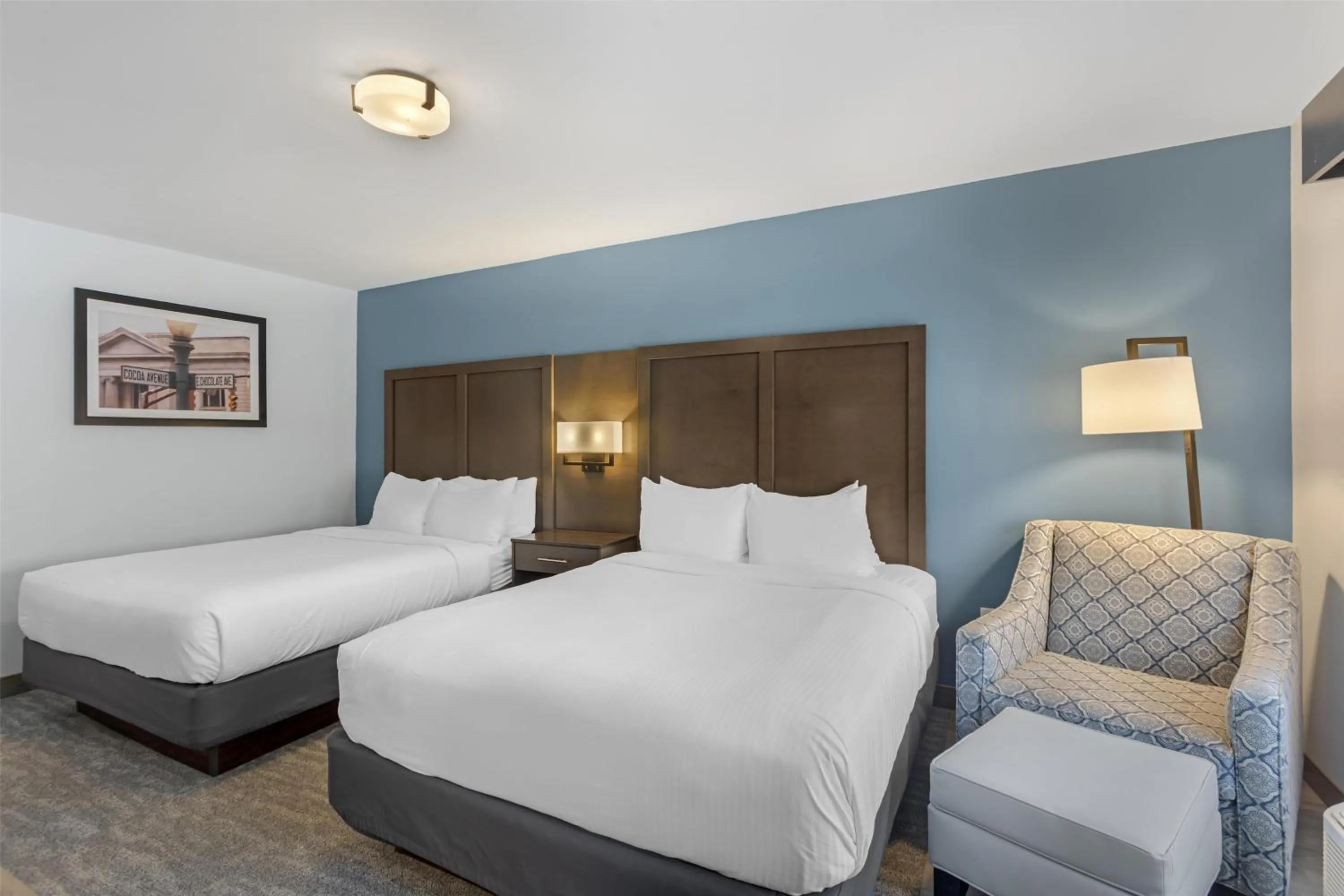 Bedroom, Bed in Best Western Plus Hershey