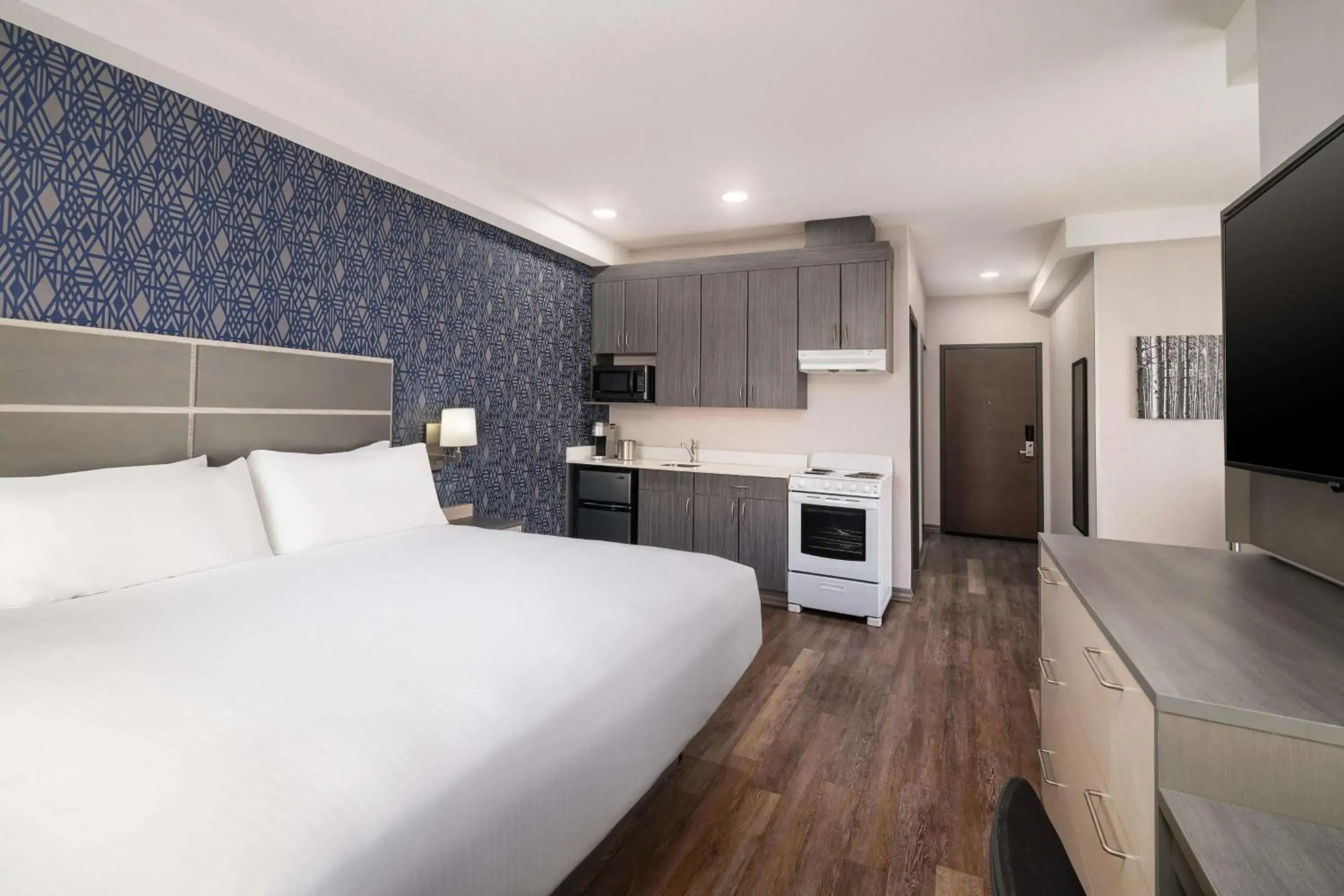 Bed in Best Western Plus Prince George Bed in Best Western Plus Prince George