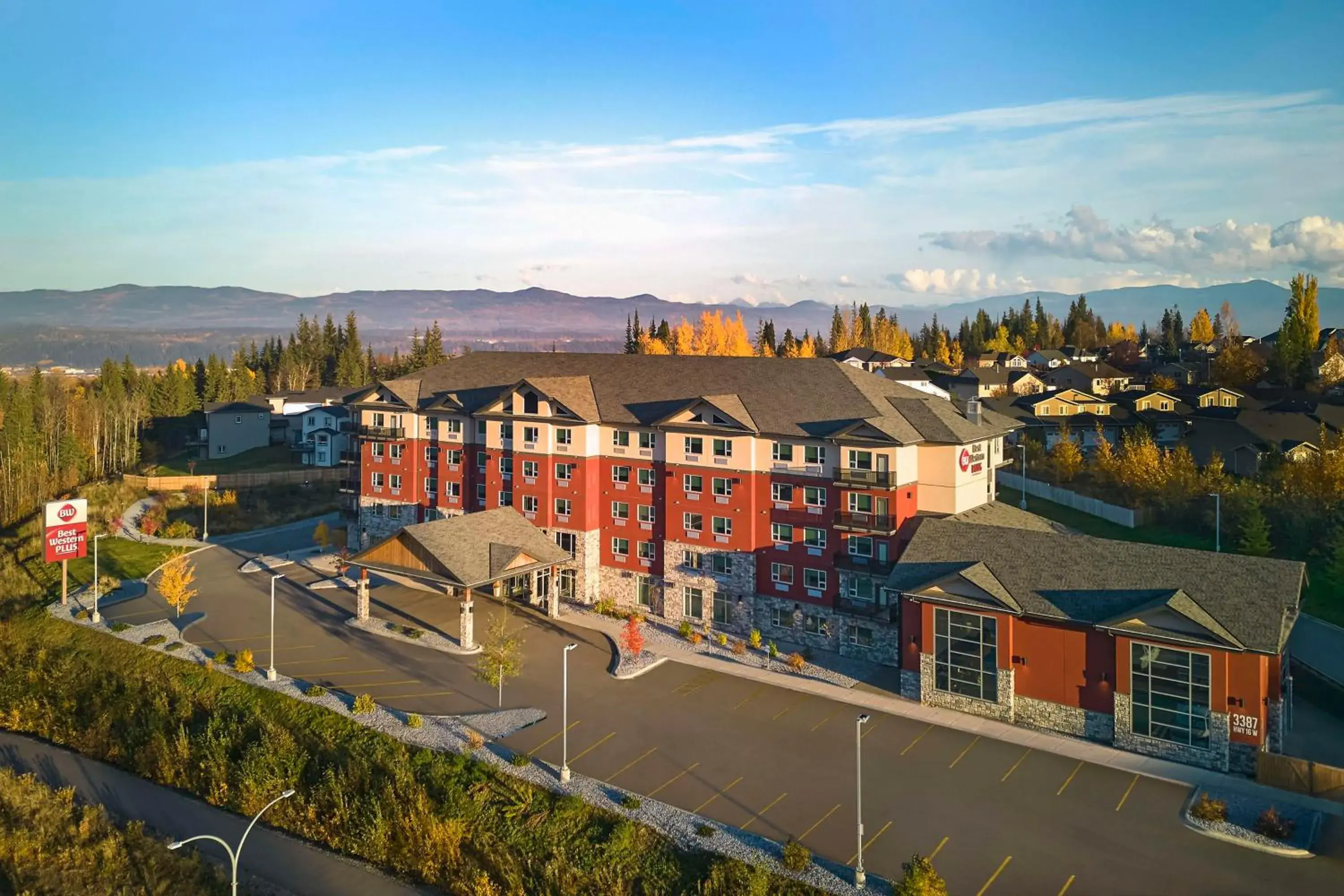 Property building in Best Western Plus Prince George Property building in Best Western Plus Prince George