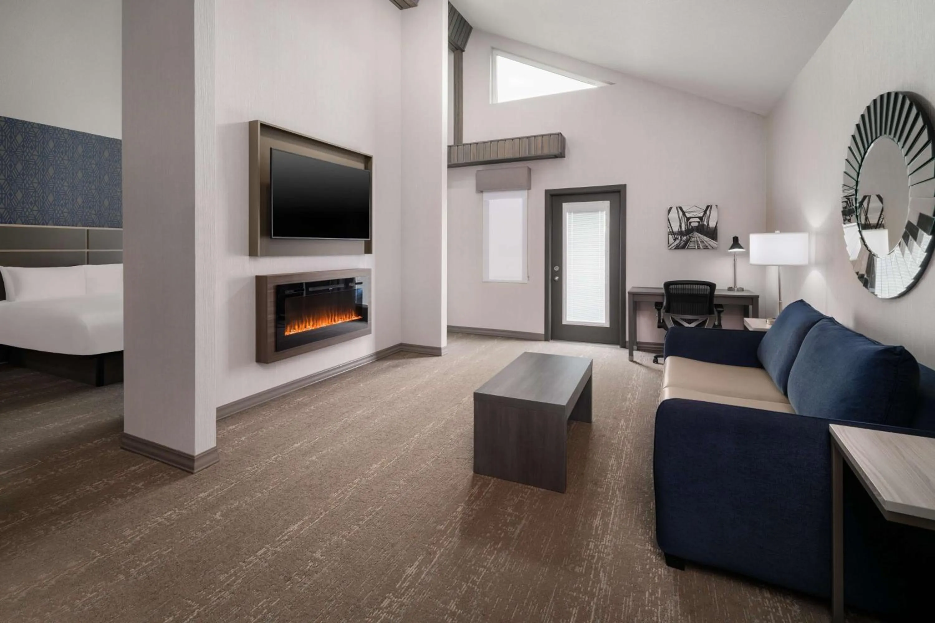 Bed in Best Western Plus Prince George