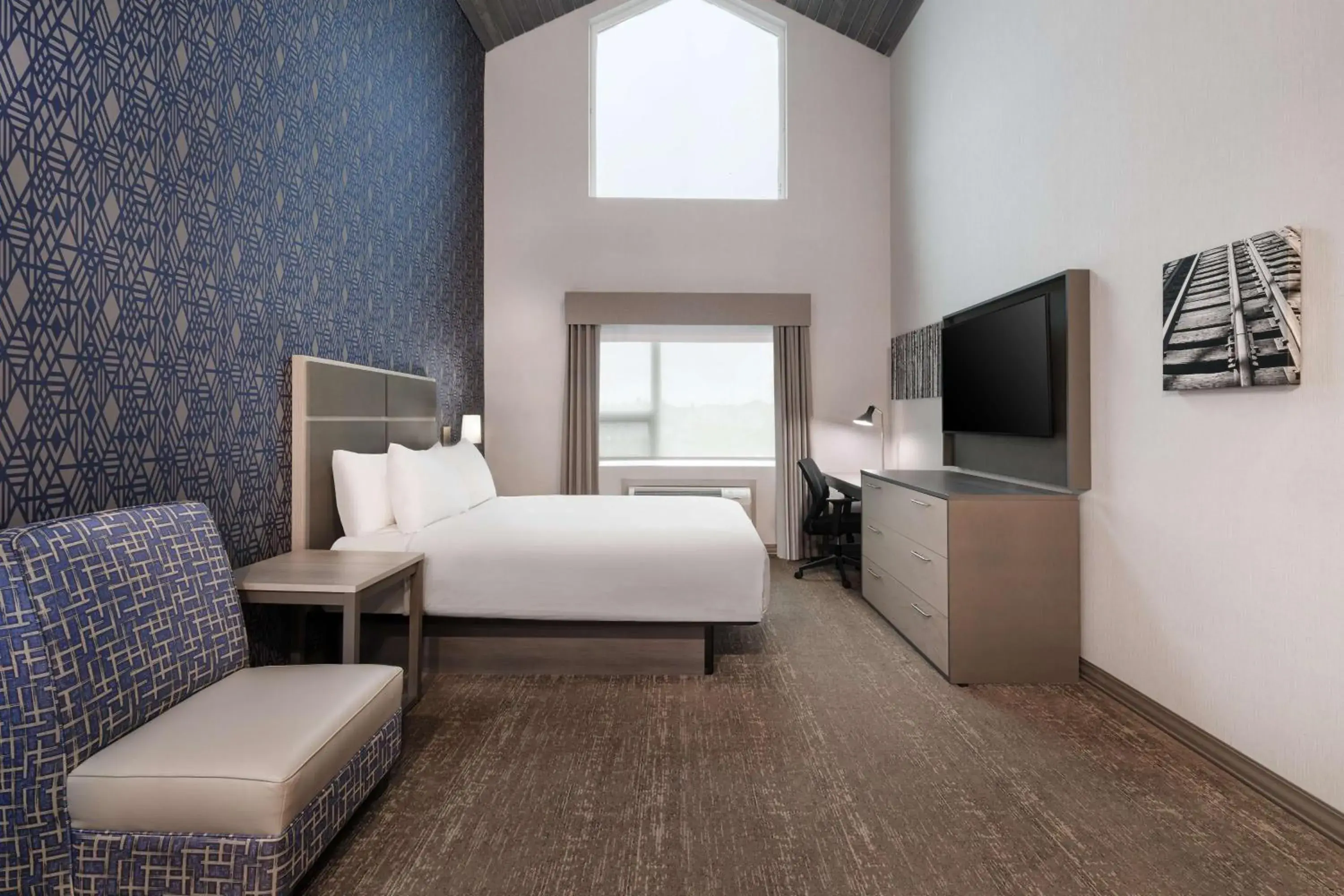 Bed in Best Western Plus Prince George Bed in Best Western Plus Prince George