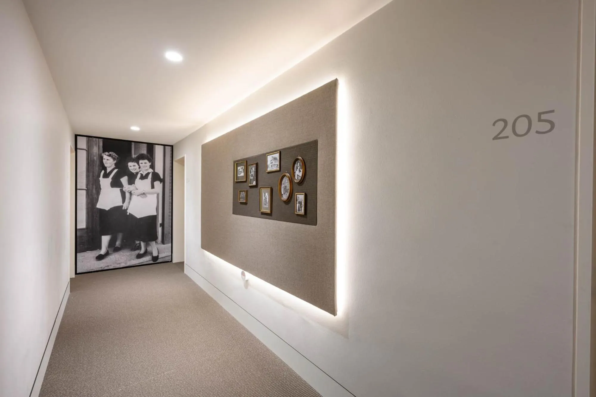 Decorative detail in Hotel Maier