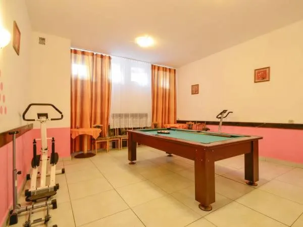 Billiard in ReVita