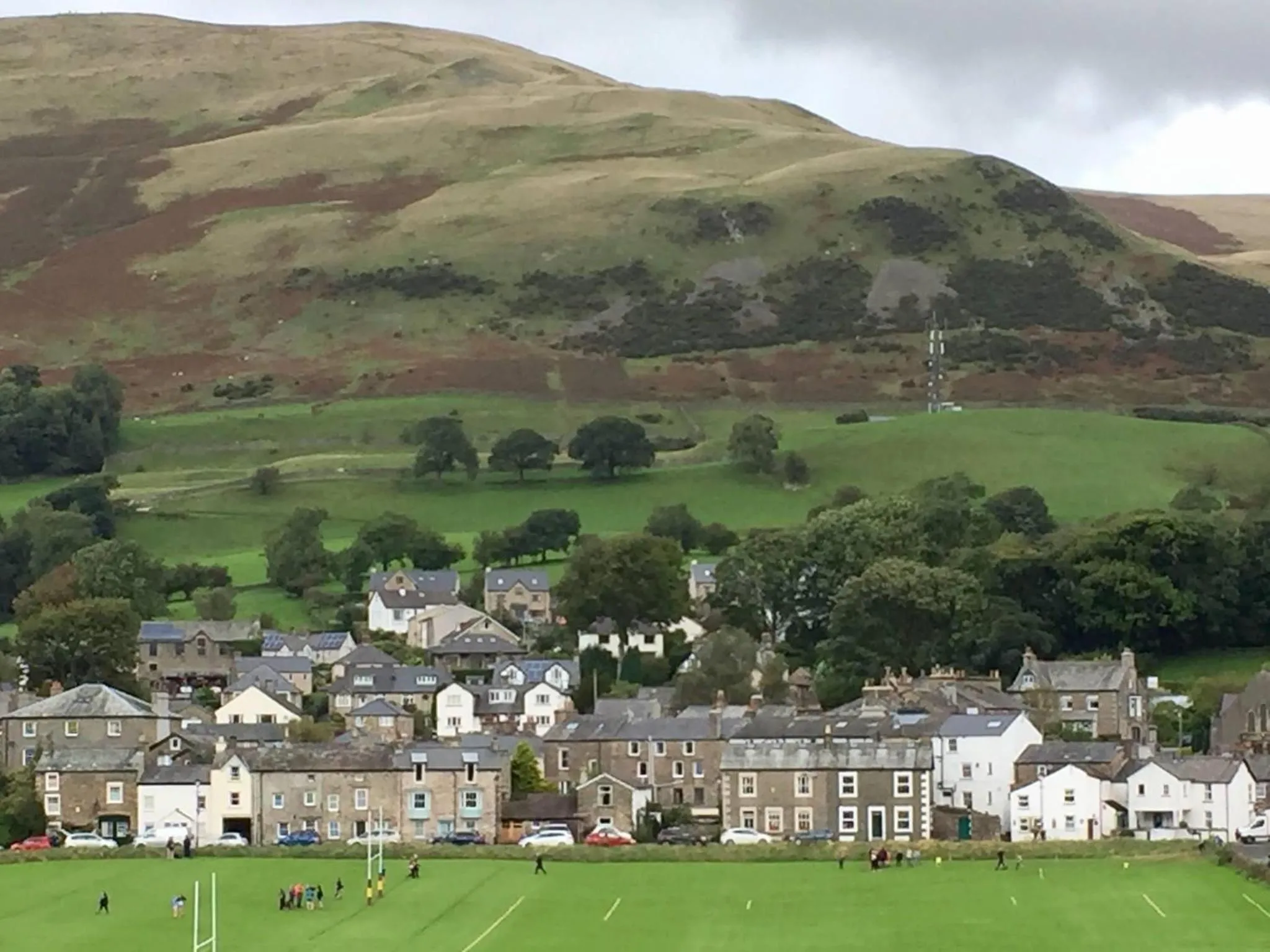 Neighbourhood in Wuthering Heights