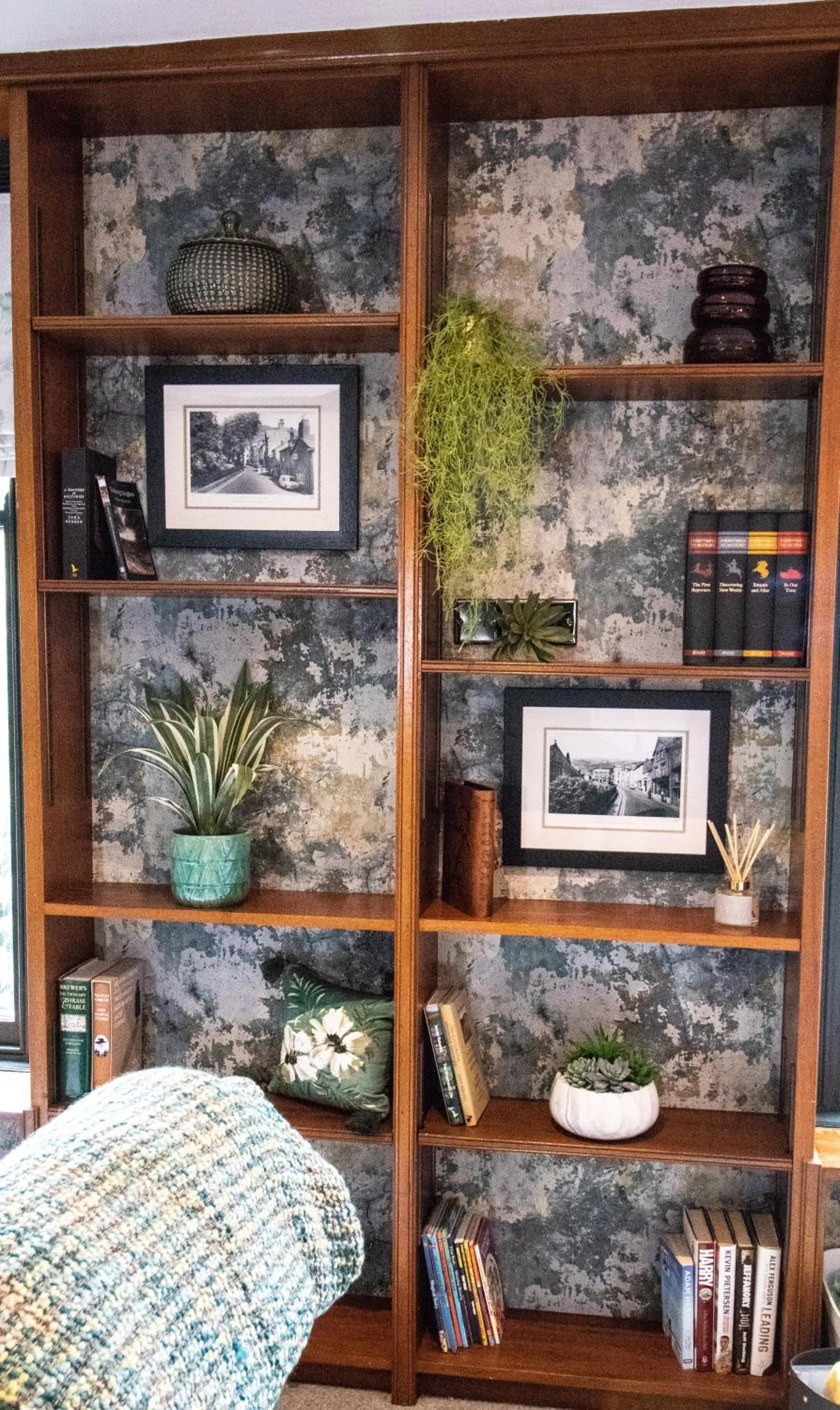 Living room in Wuthering Heights