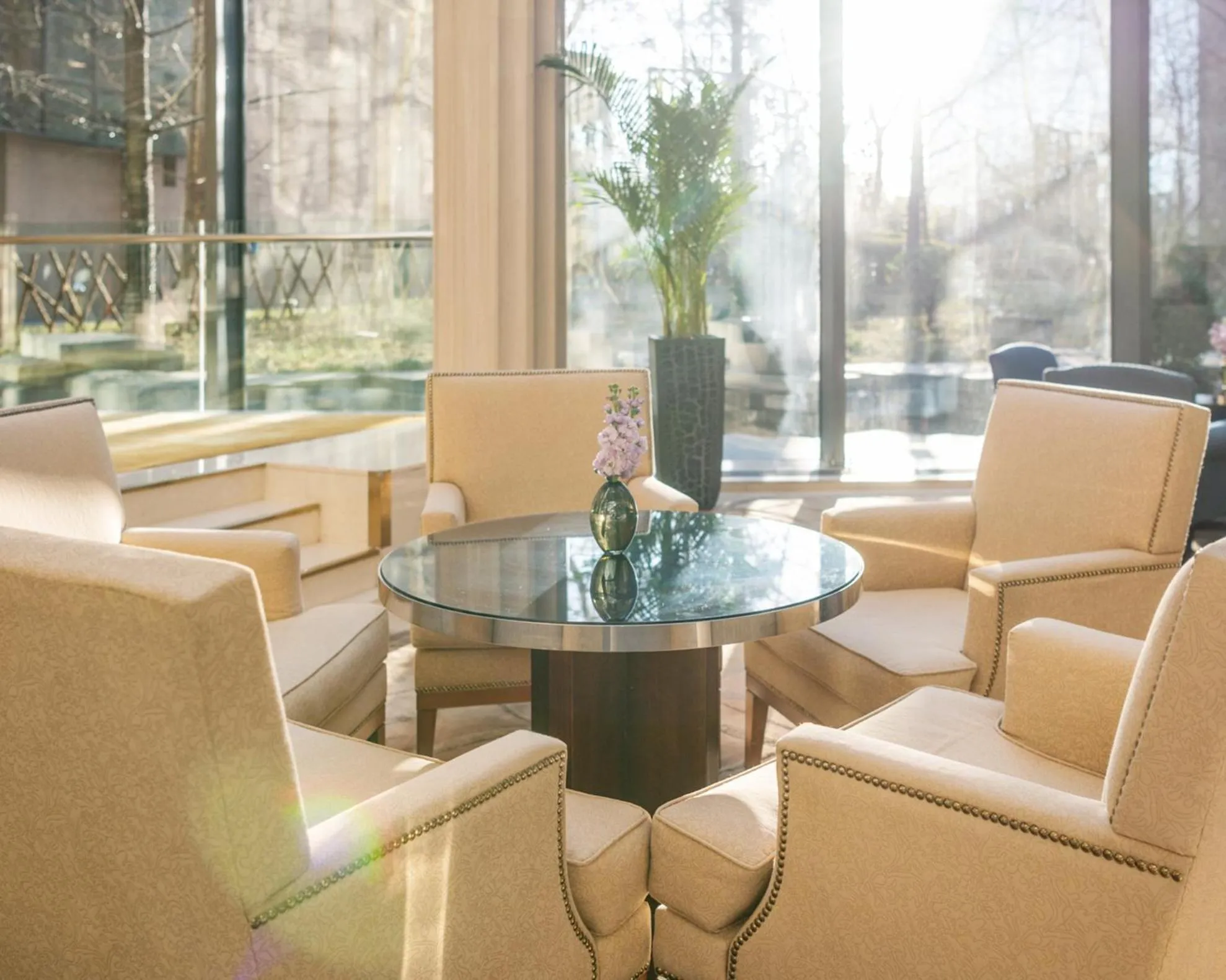 Restaurant/places to eat in Regent Beijing