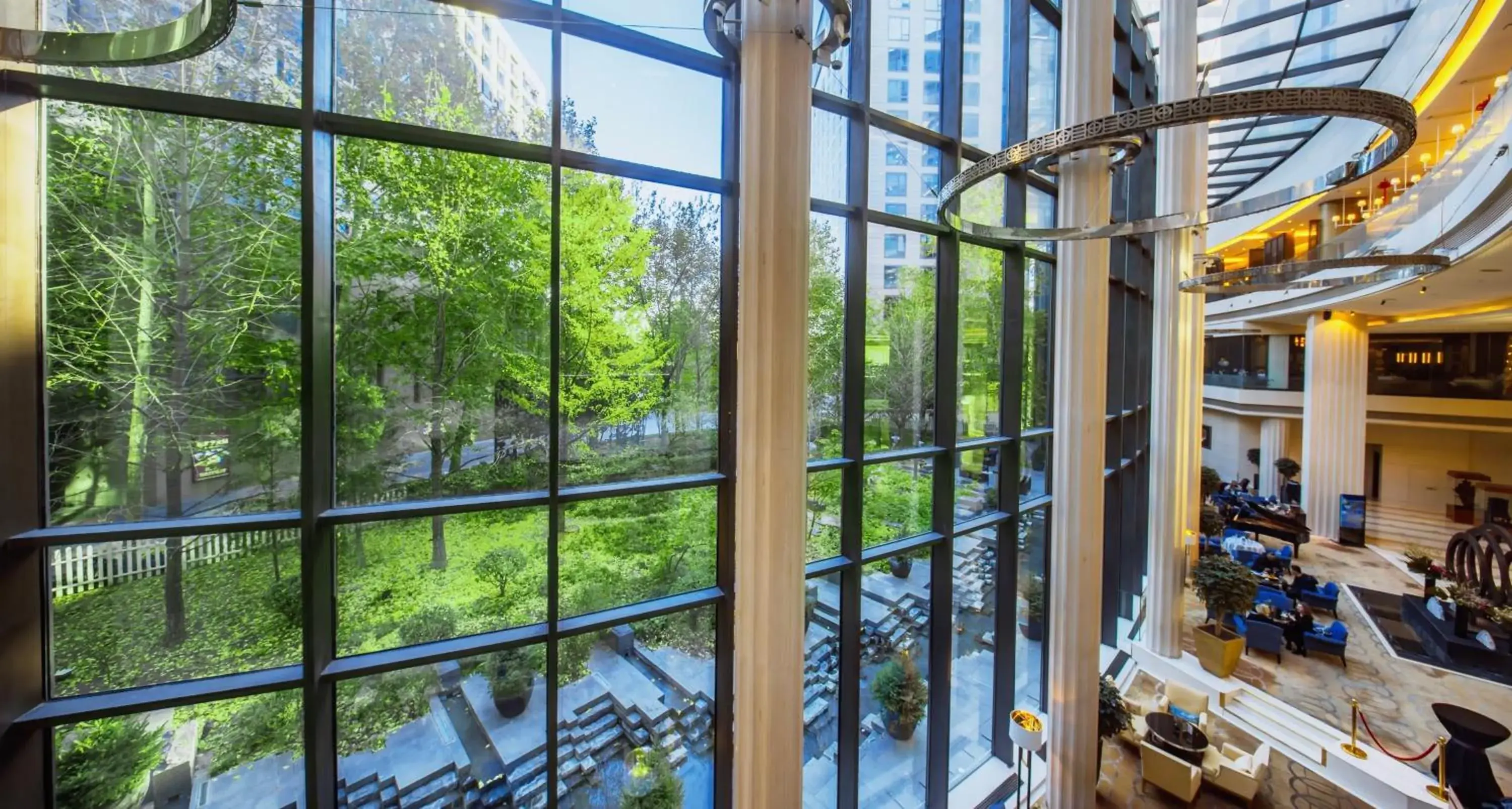 Restaurant/places to eat in Regent Beijing Restaurant/places to eat in Regent Beijing