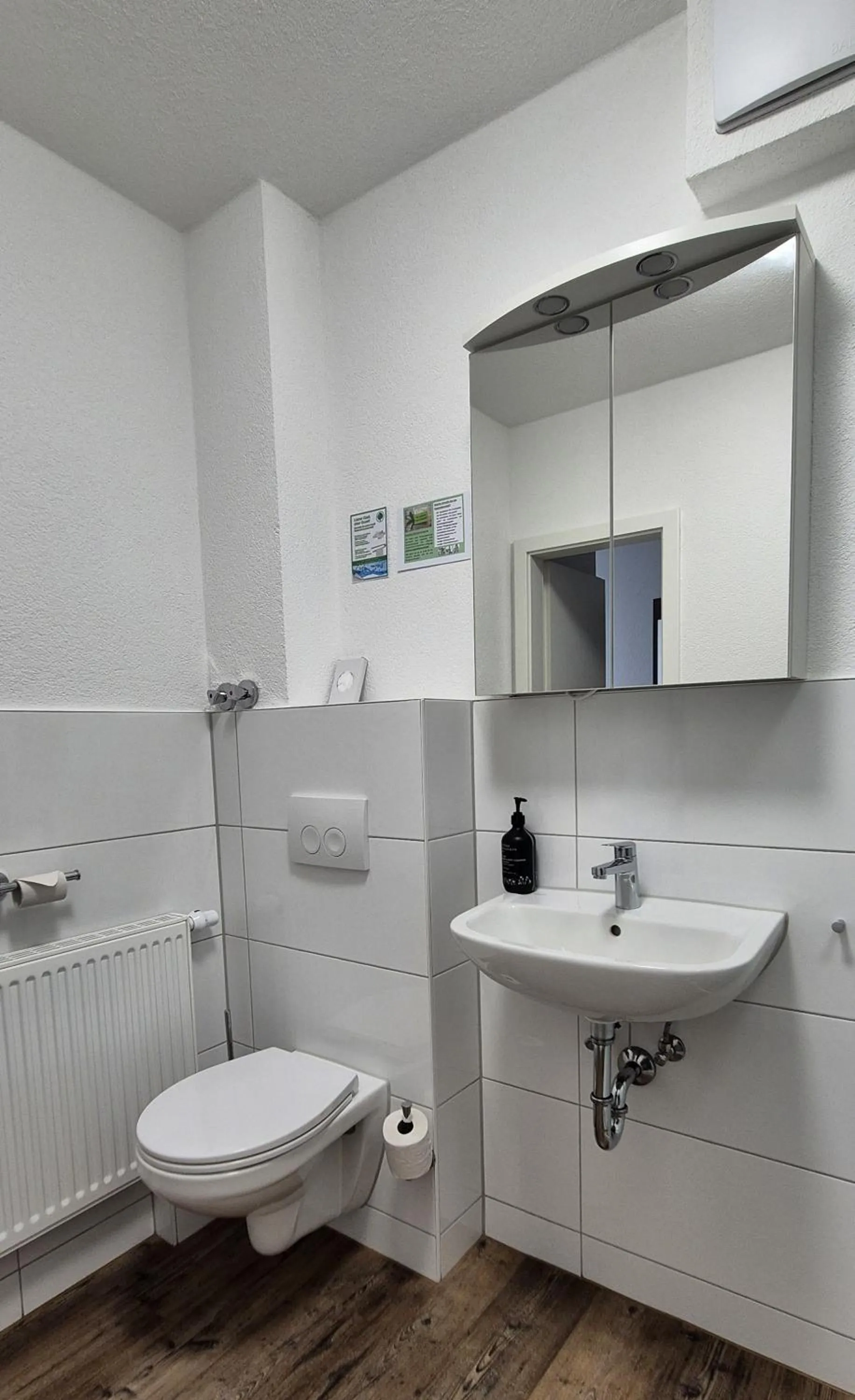 Toilet in Melvi Hotel Göppingen