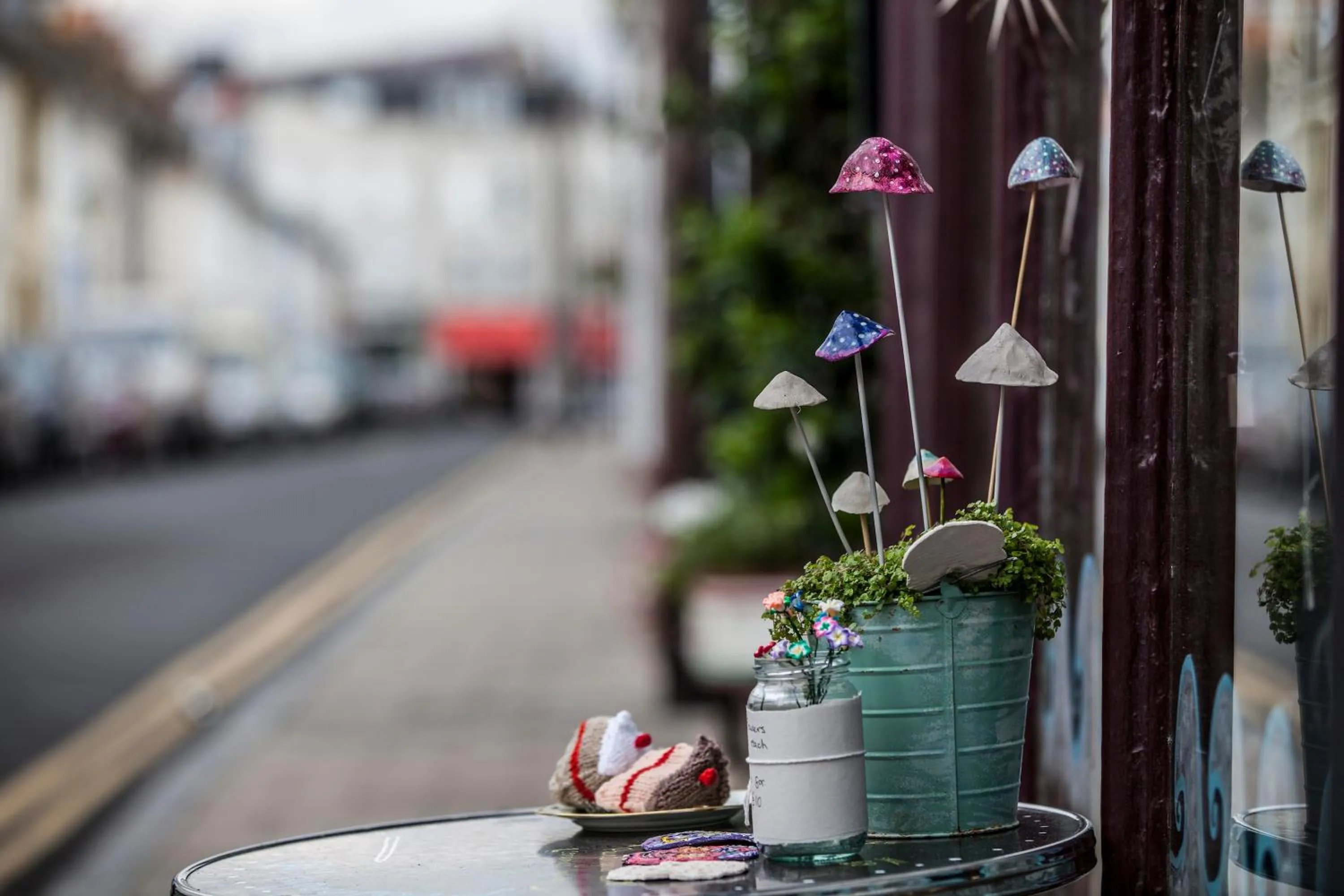 Decorative detail in Panoramic Pad with Free Parking - By My Getaways