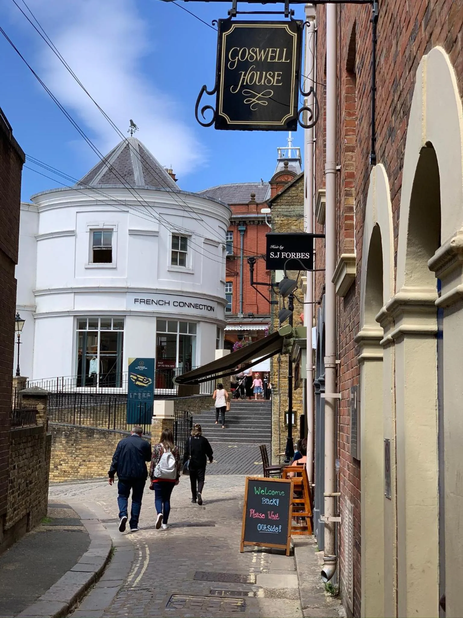 Restaurant/places to eat in Goswell House Hotel central Windsor