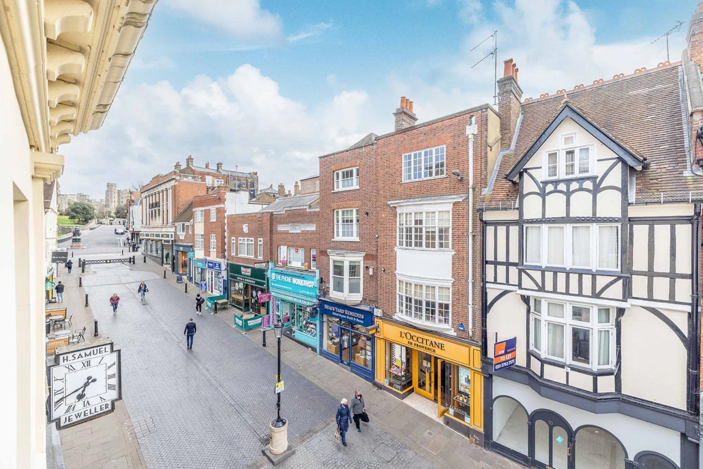 City view in Goswell House Hotel central Windsor