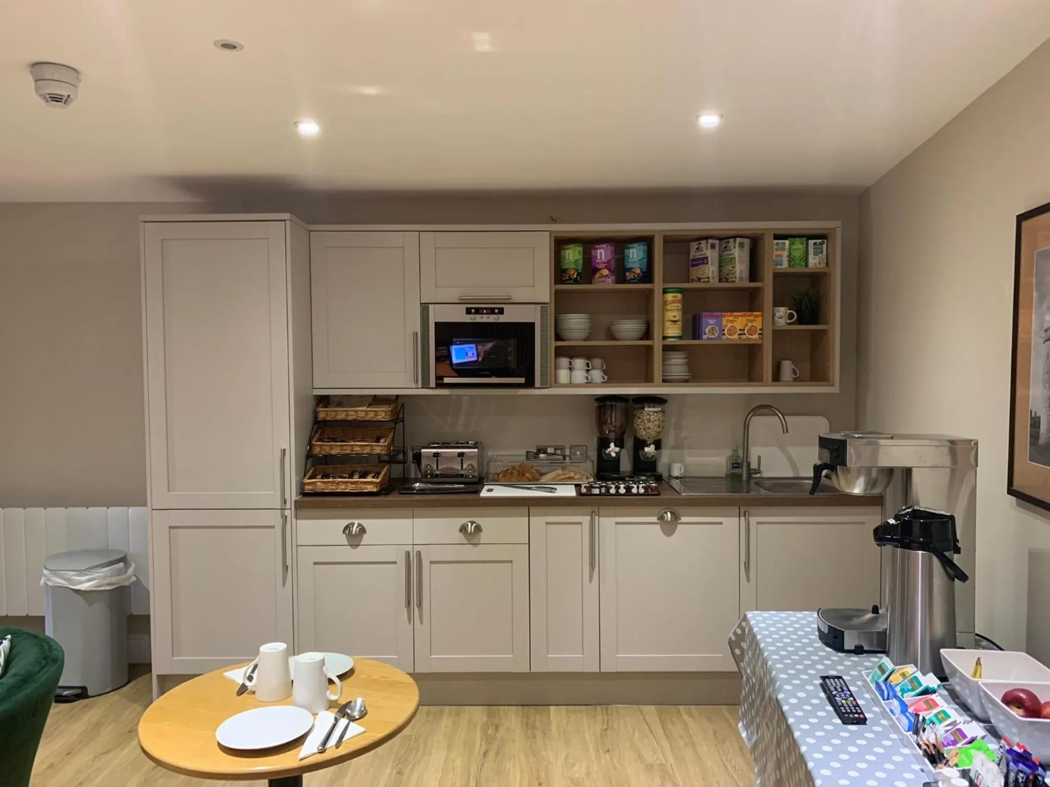 Communal kitchen in Goswell House Hotel central Windsor