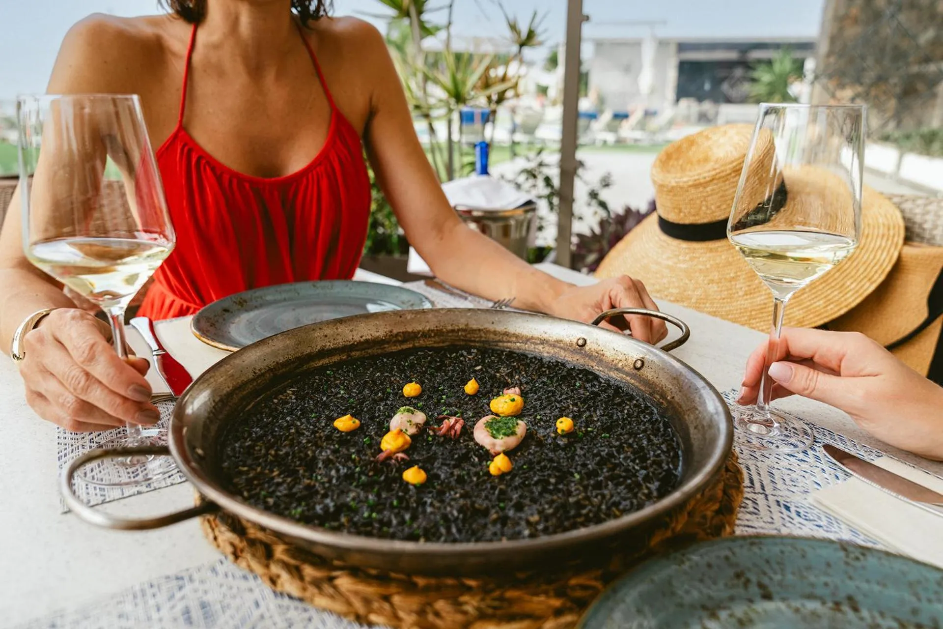 Food in Resort Cordial Santa Águeda & Perchel Beach Club