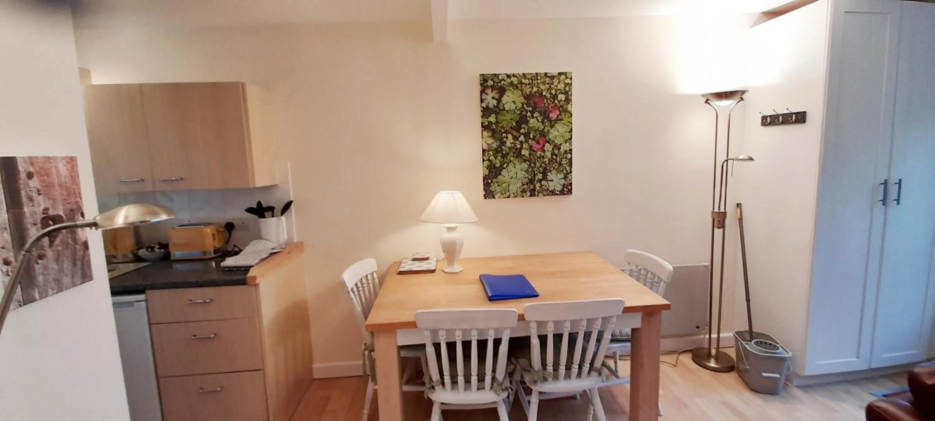 Living room in Sheena's Dartmouth Chalets