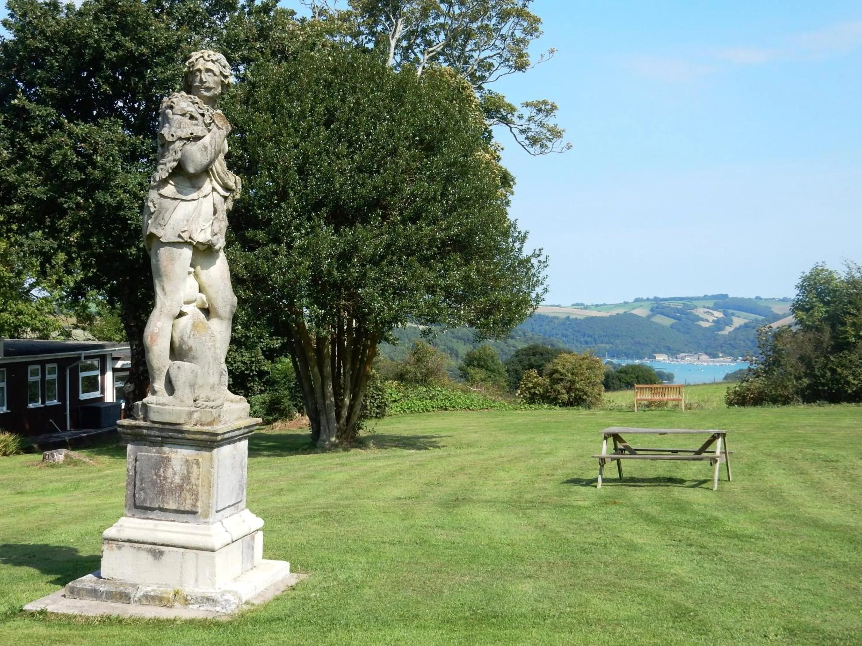 Garden in Sheena's Dartmouth Chalets