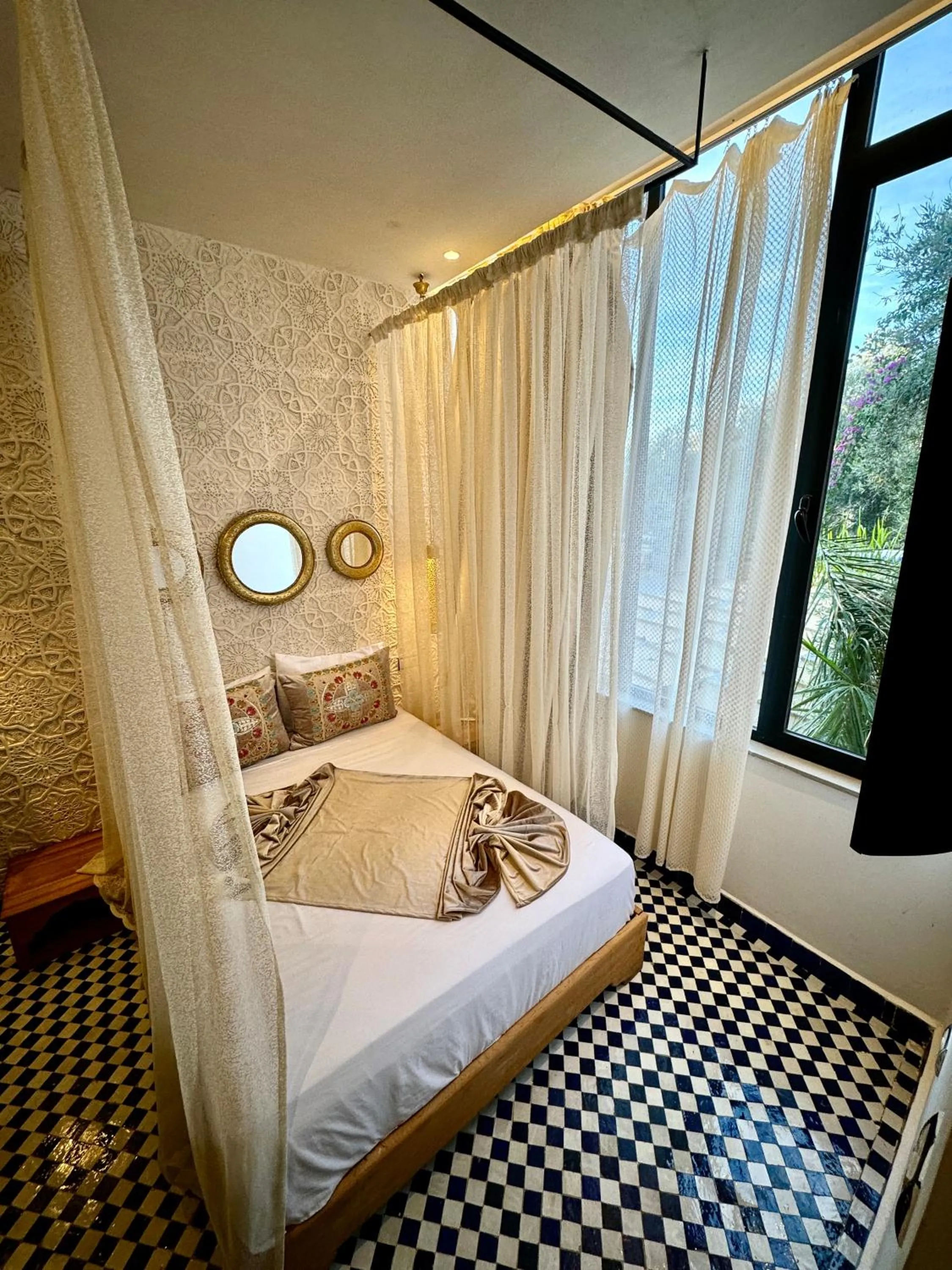 Bed in Palais Shazam & SPA