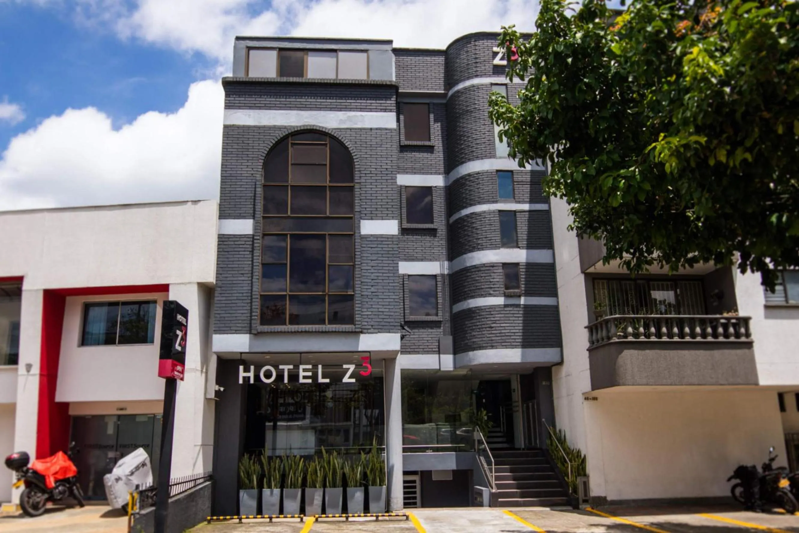 Property building in Hotel Z3 Pereira