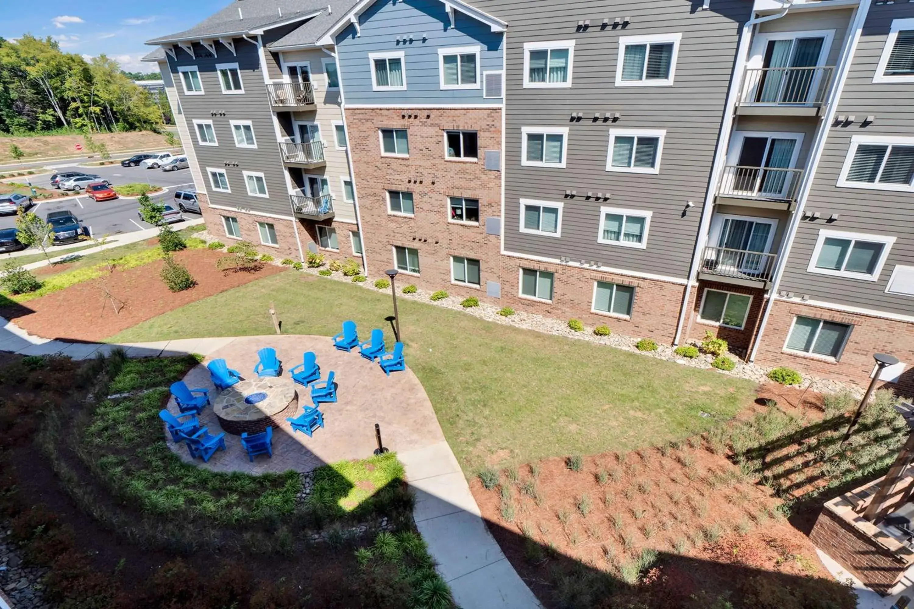 Inner courtyard view in WaterWalk Extended Stay by Wyndham Charlotte - Arrowood Inner courtyard view in WaterWalk Extended Stay by Wyndham Charlotte - Arrowood