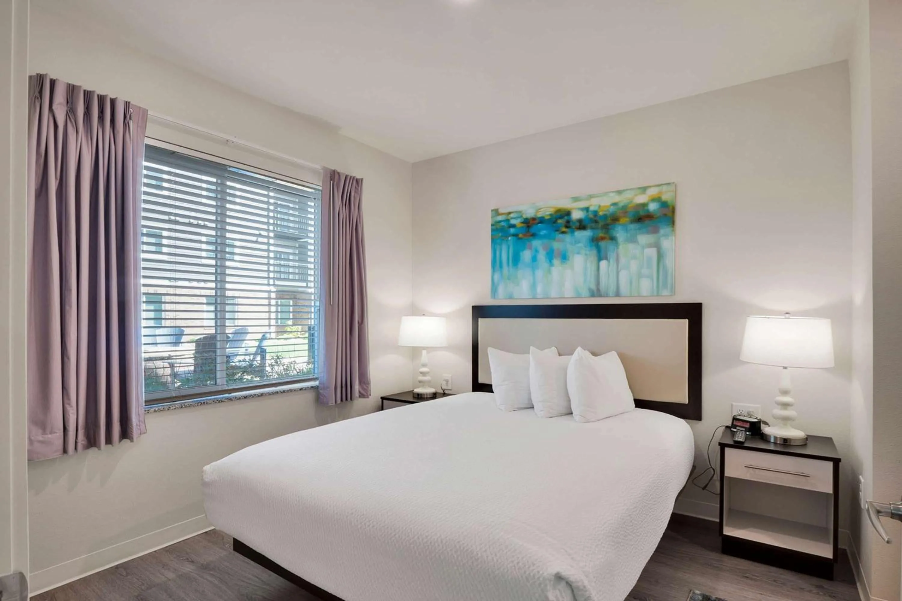 Photo of the whole room, Bed in WaterWalk Extended Stay by Wyndham Charlotte - Arrowood