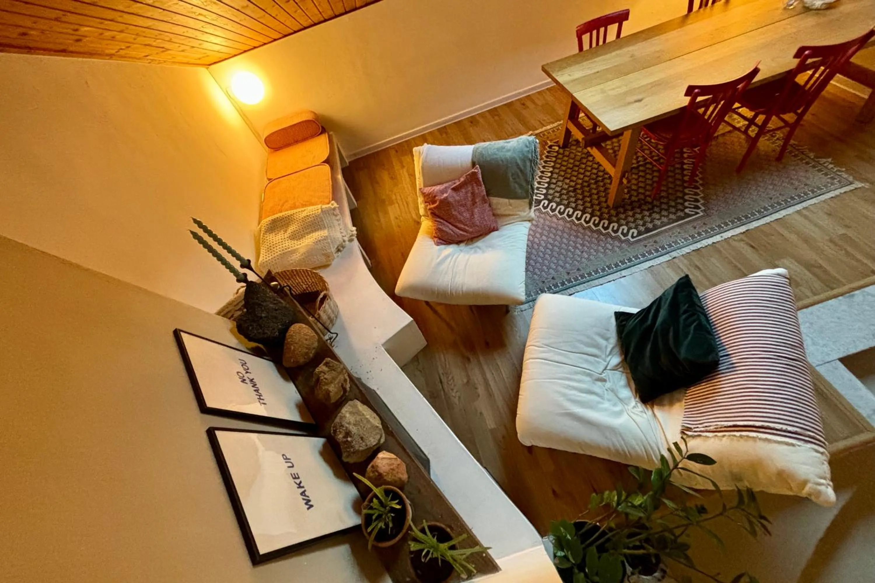 Communal lounge/ TV room, Bed in HOMESTAY rooftop