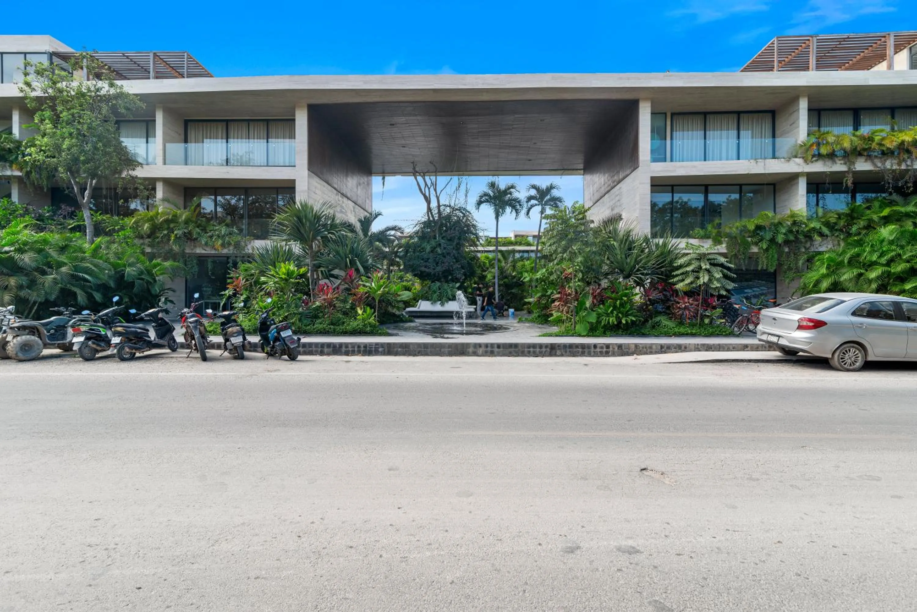 Street view in Mistiq Tulum
