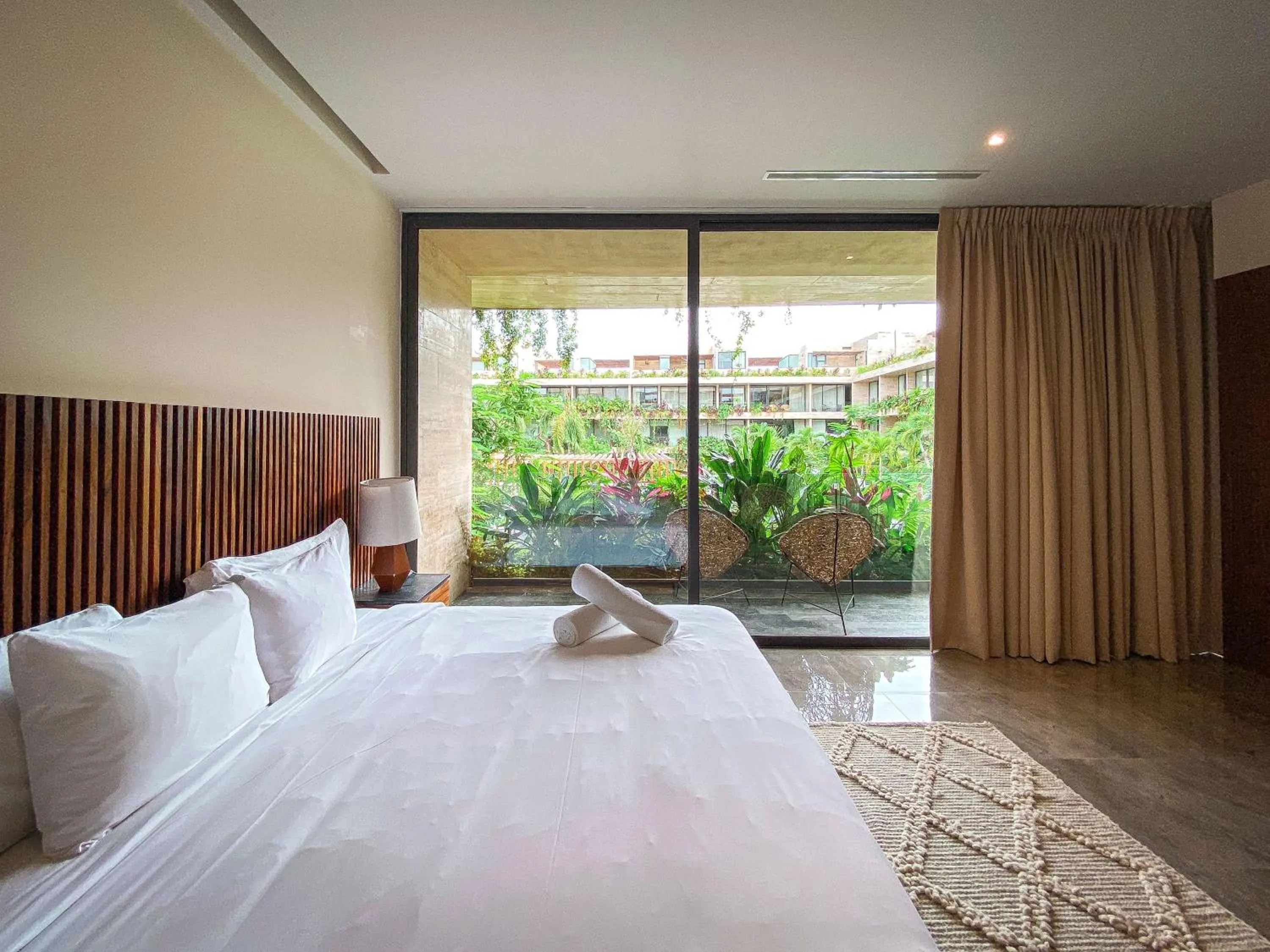 View (from property/room), Bed in Mistiq Tulum