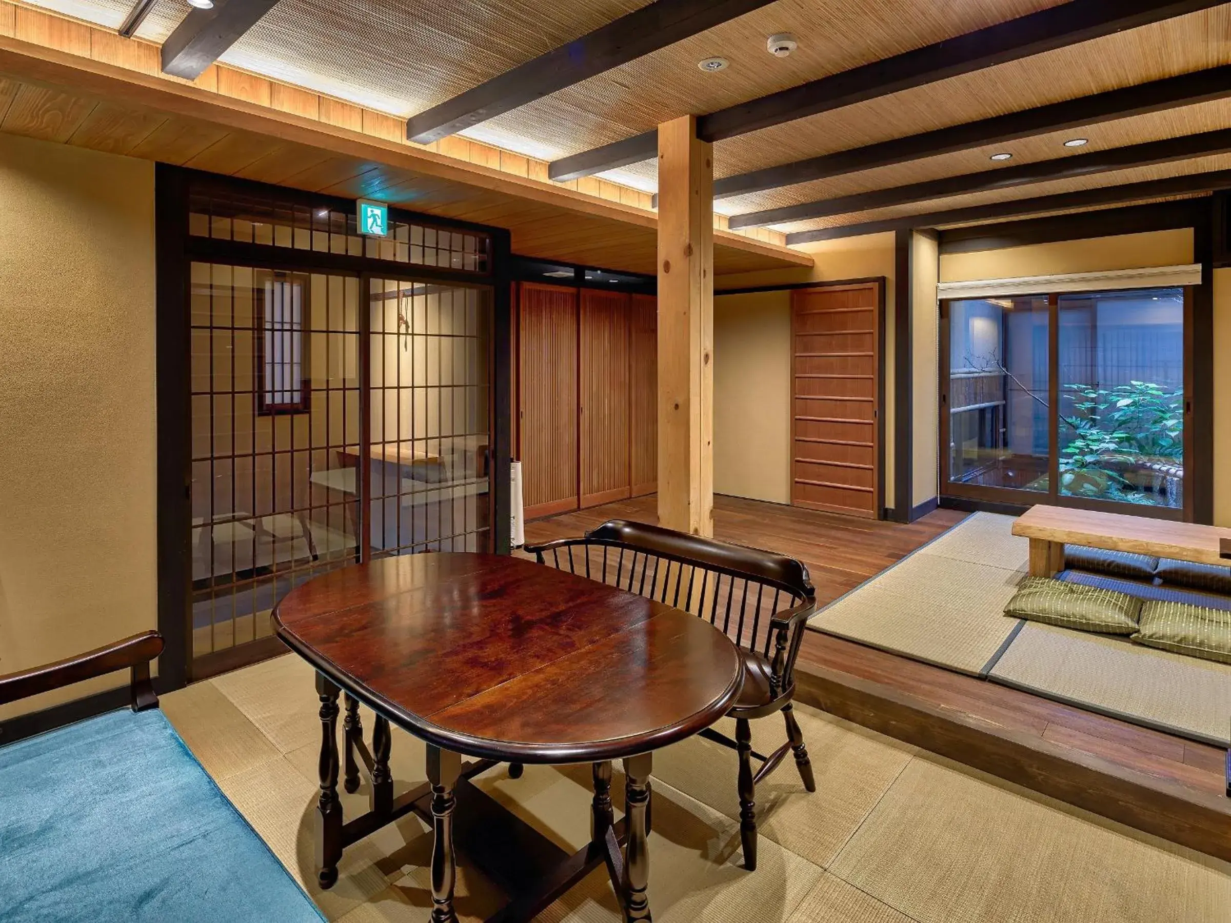 Living room, Bed in Tsumugi Nishinotoinhanayacho Living room, Bed in Tsumugi Nishinotoinhanayacho