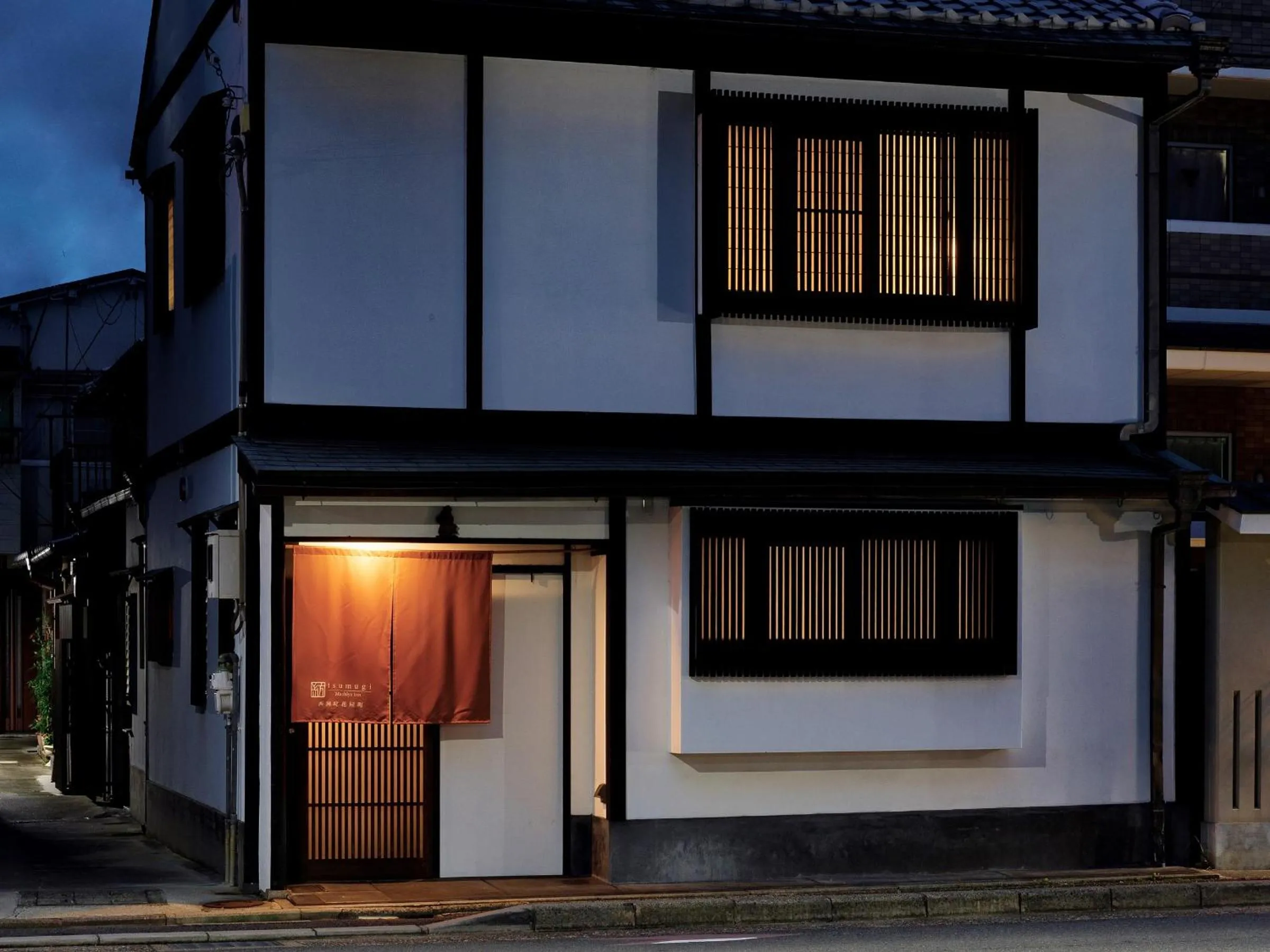 Facade/entrance in Tsumugi Nishinotoinhanayacho