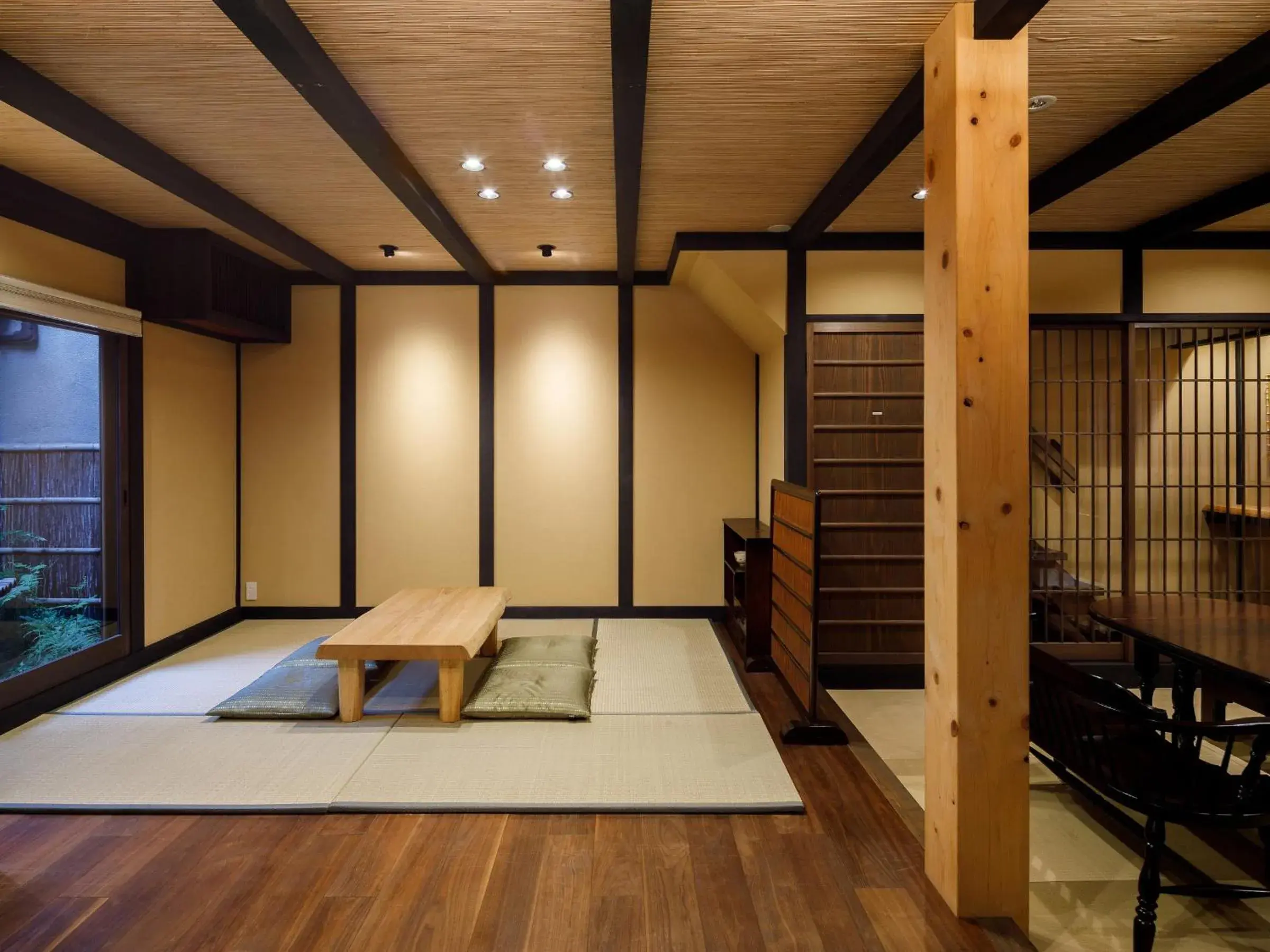 Living room in Tsumugi Nishinotoinhanayacho Living room in Tsumugi Nishinotoinhanayacho